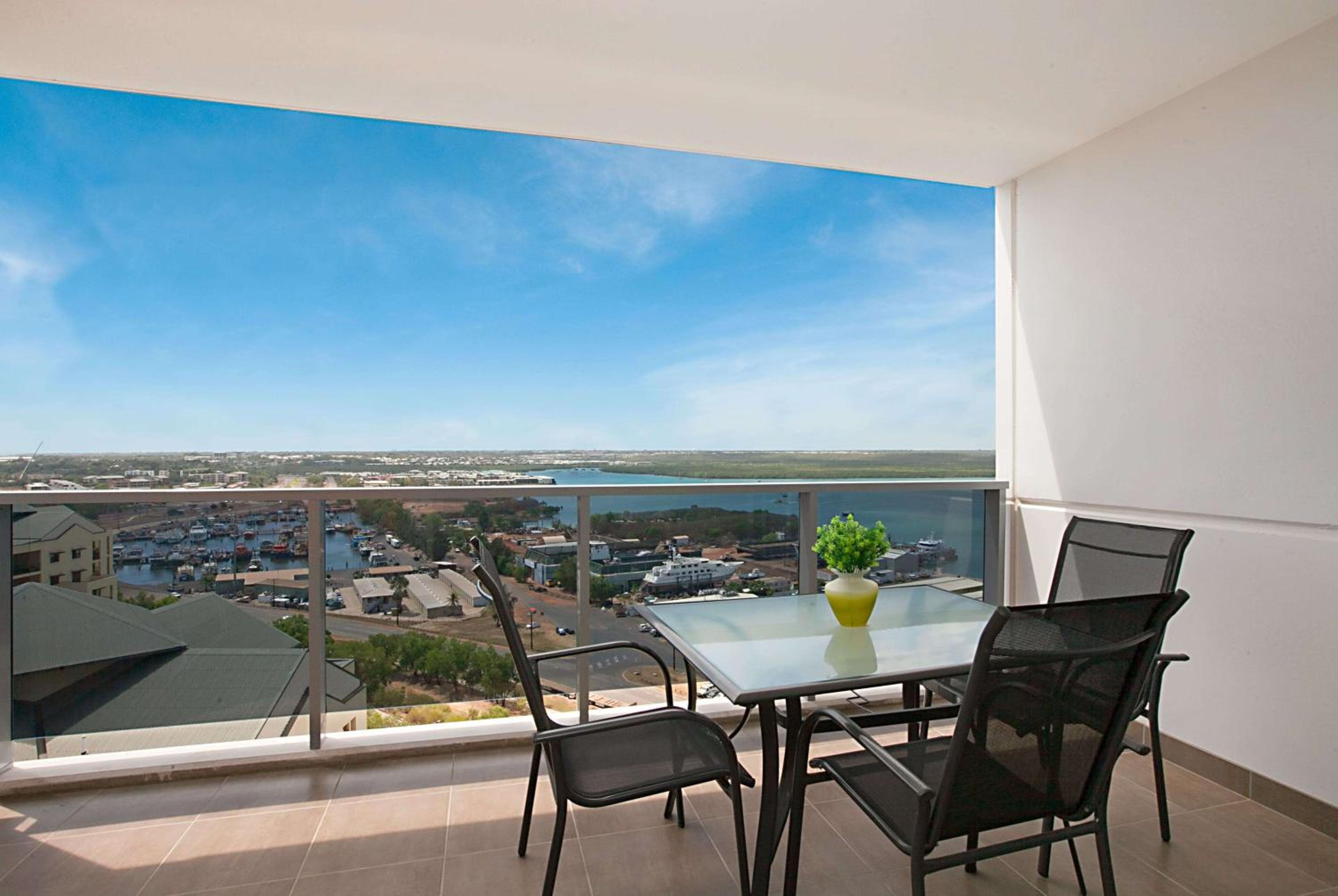 Executive Harbor View Room