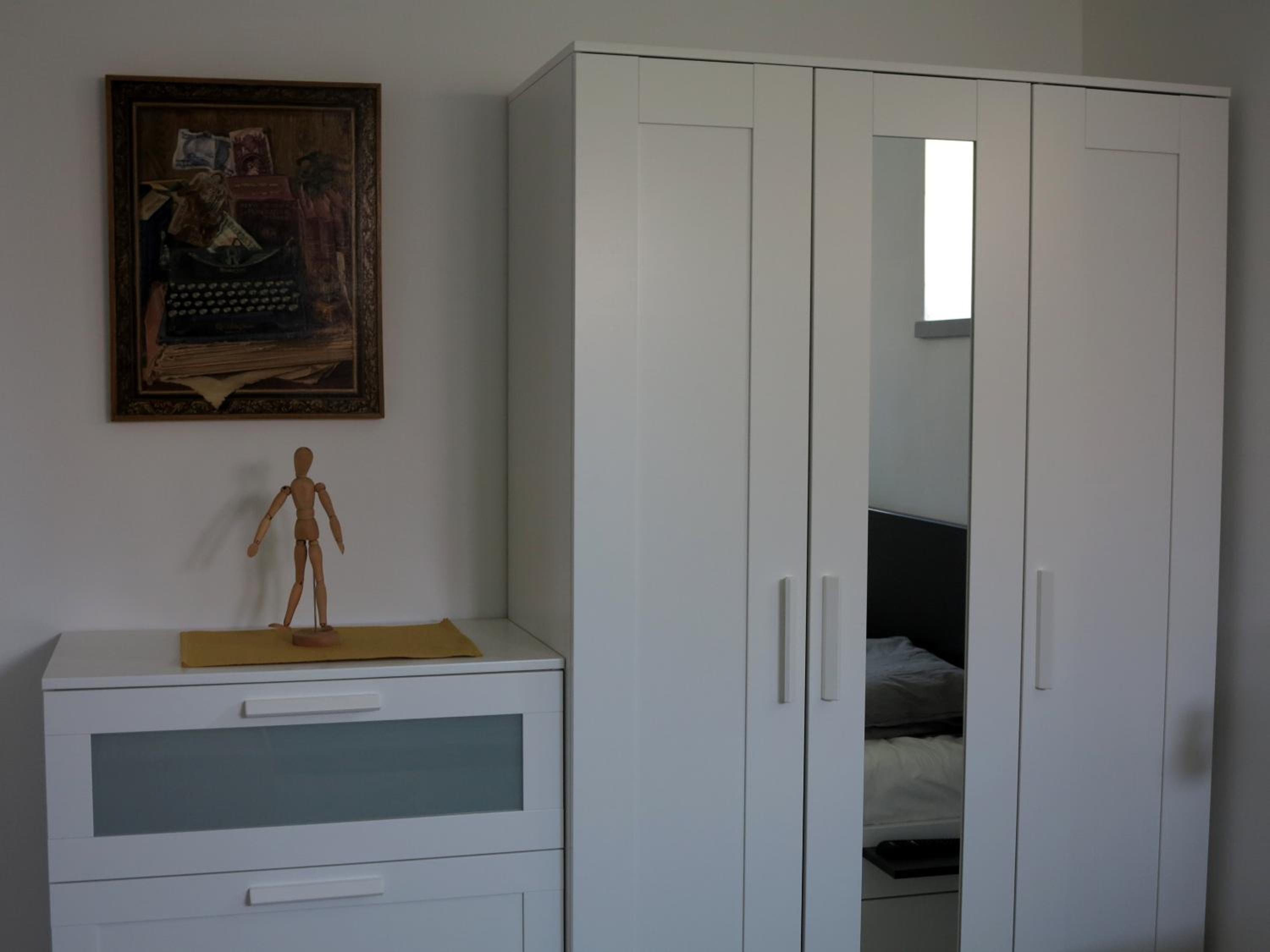 Two-Bedroom Apartment - Photo 7