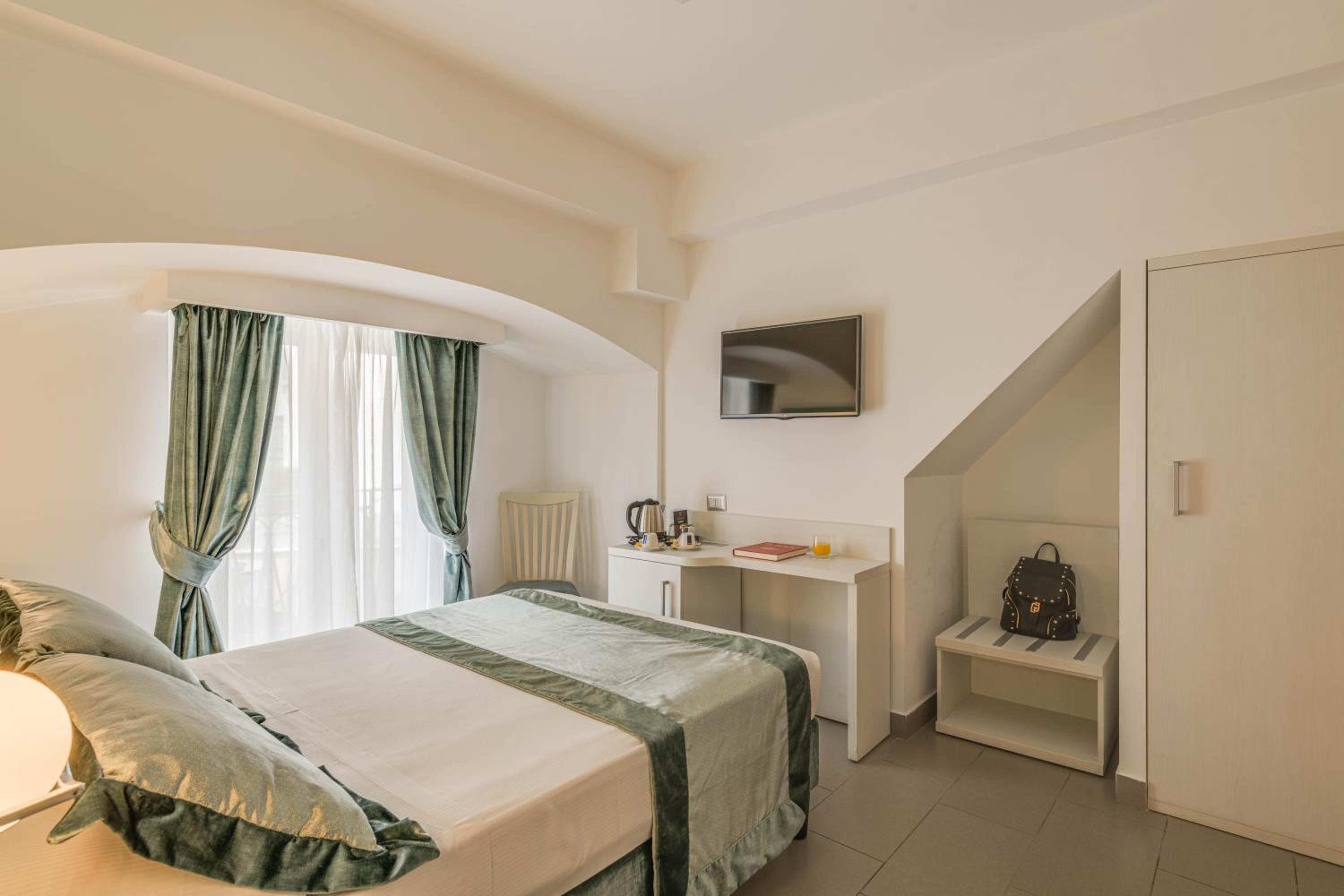 Small Double Room