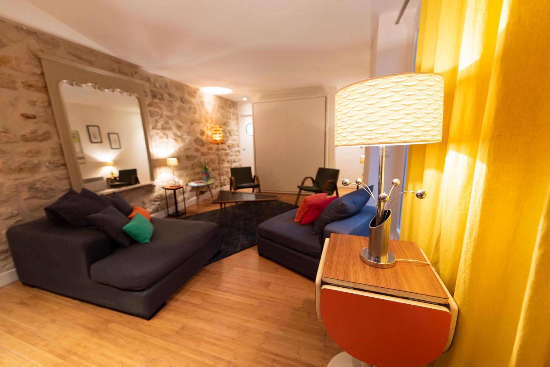 Studio Apartment photo 3