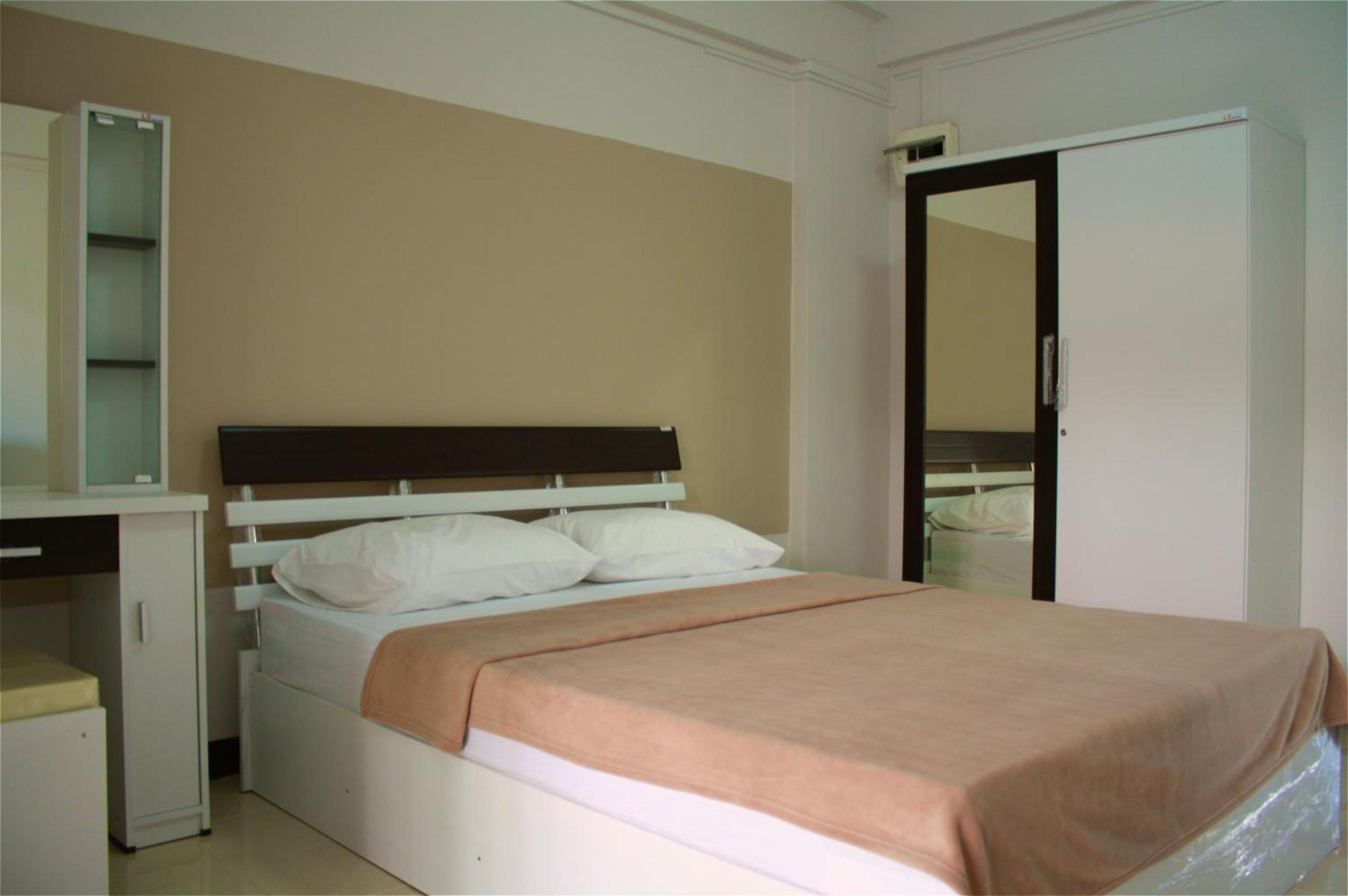 Standard Double Room - Photo 4