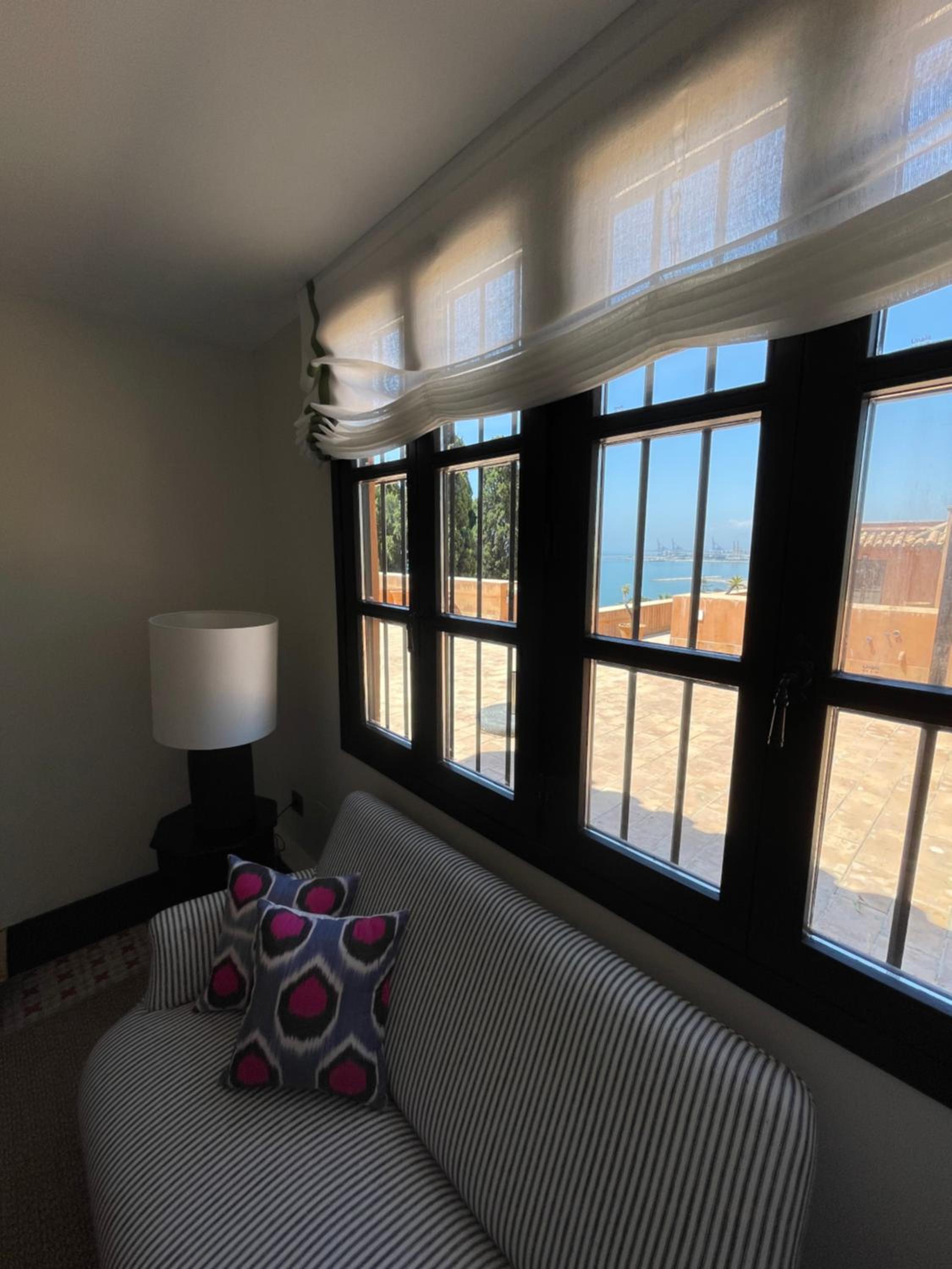 Suite Junior con vista al mar.