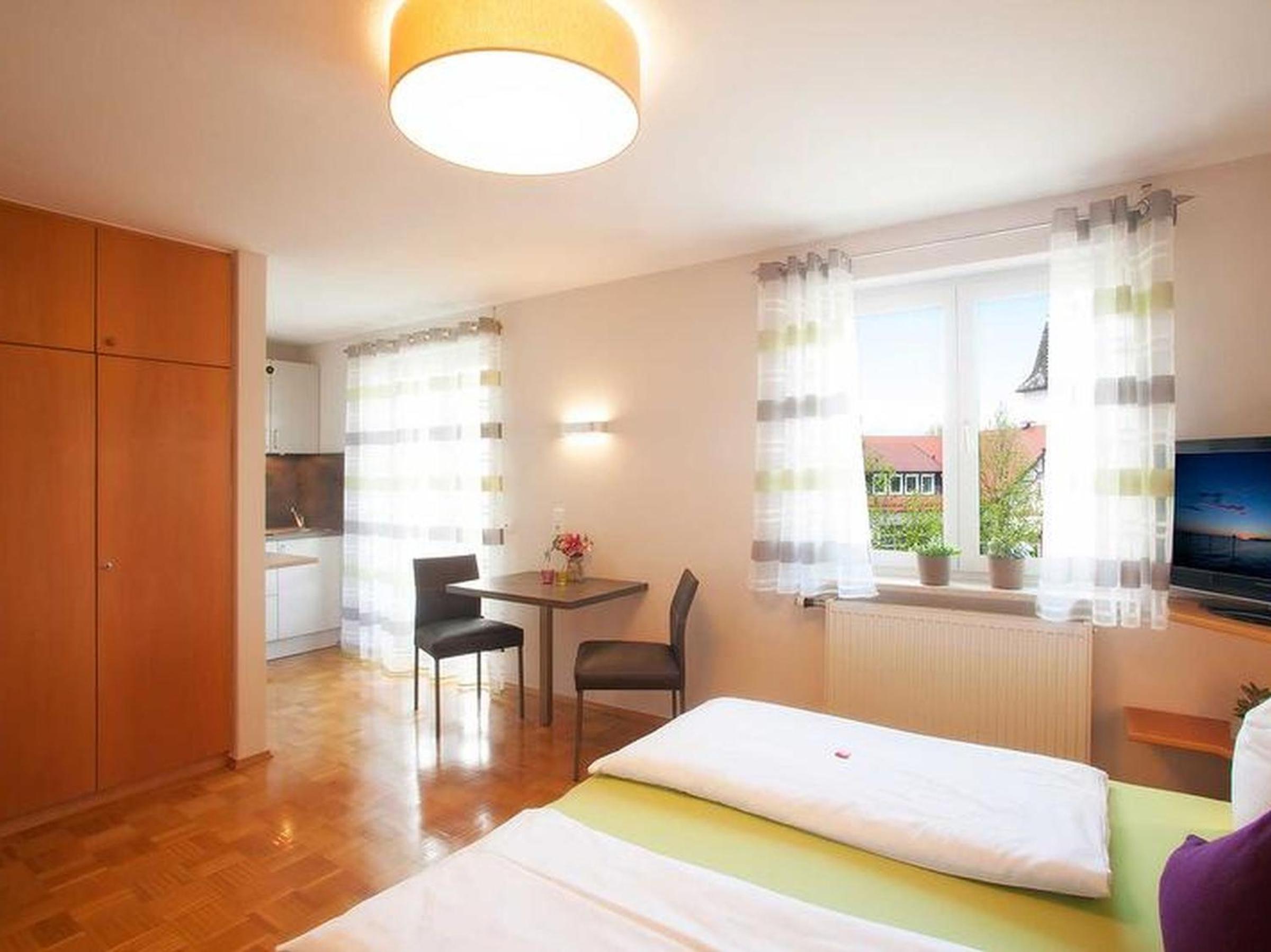 Superior One-Bedroom Apartment with Balcony