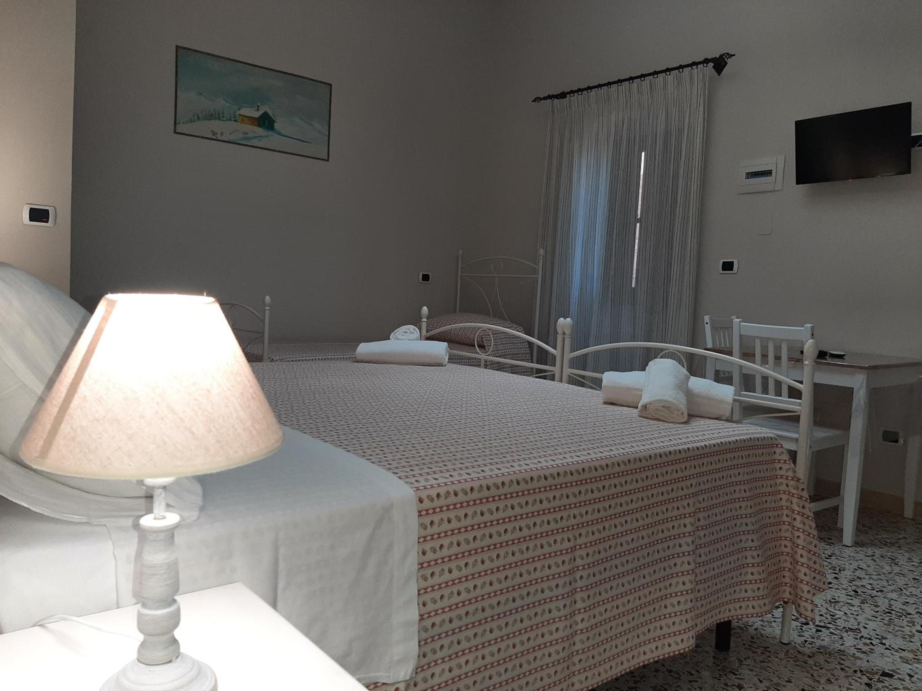 Triple Room with Balcony photo 3