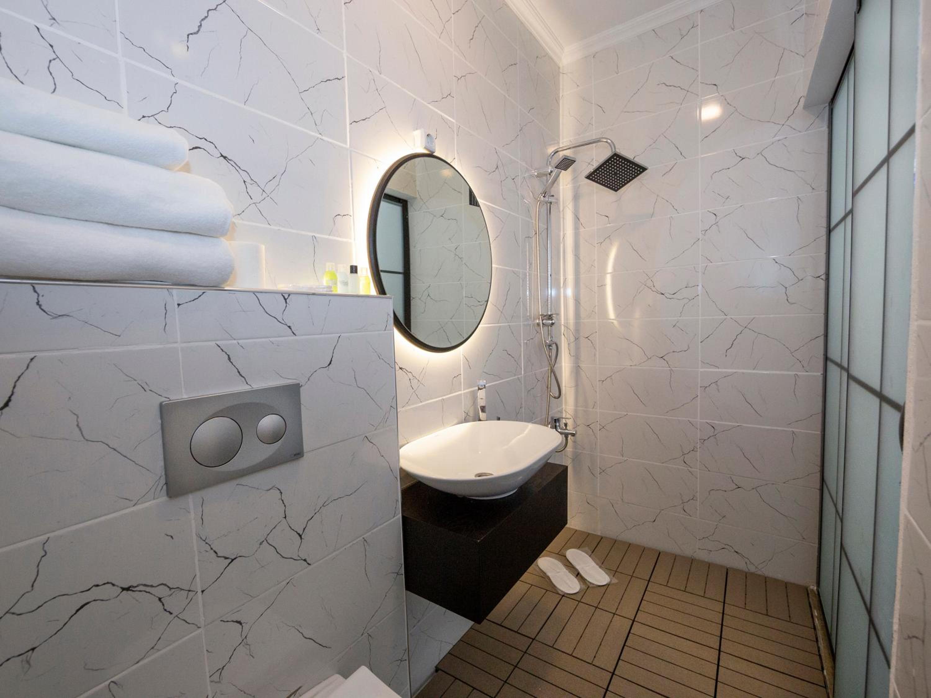 Deluxe Triple Room photo 2