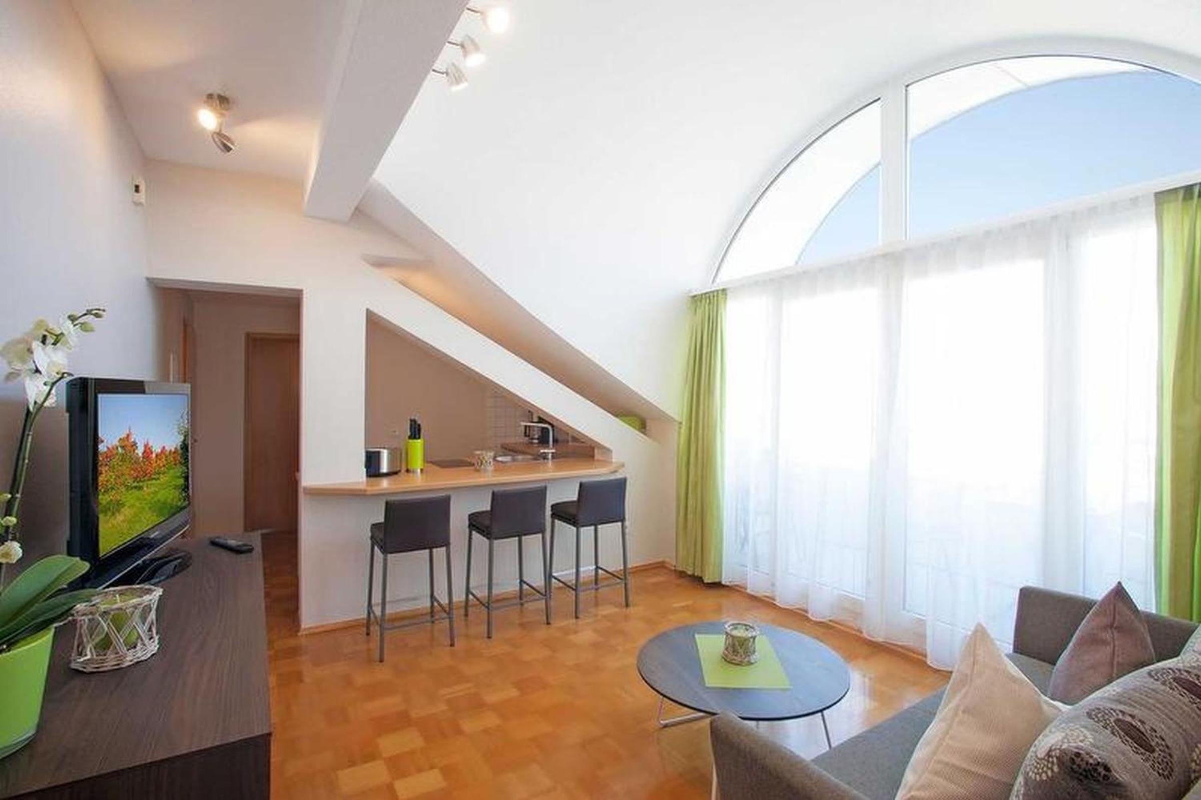 Superior One-Bedroom Apartment with Balcony photo 3