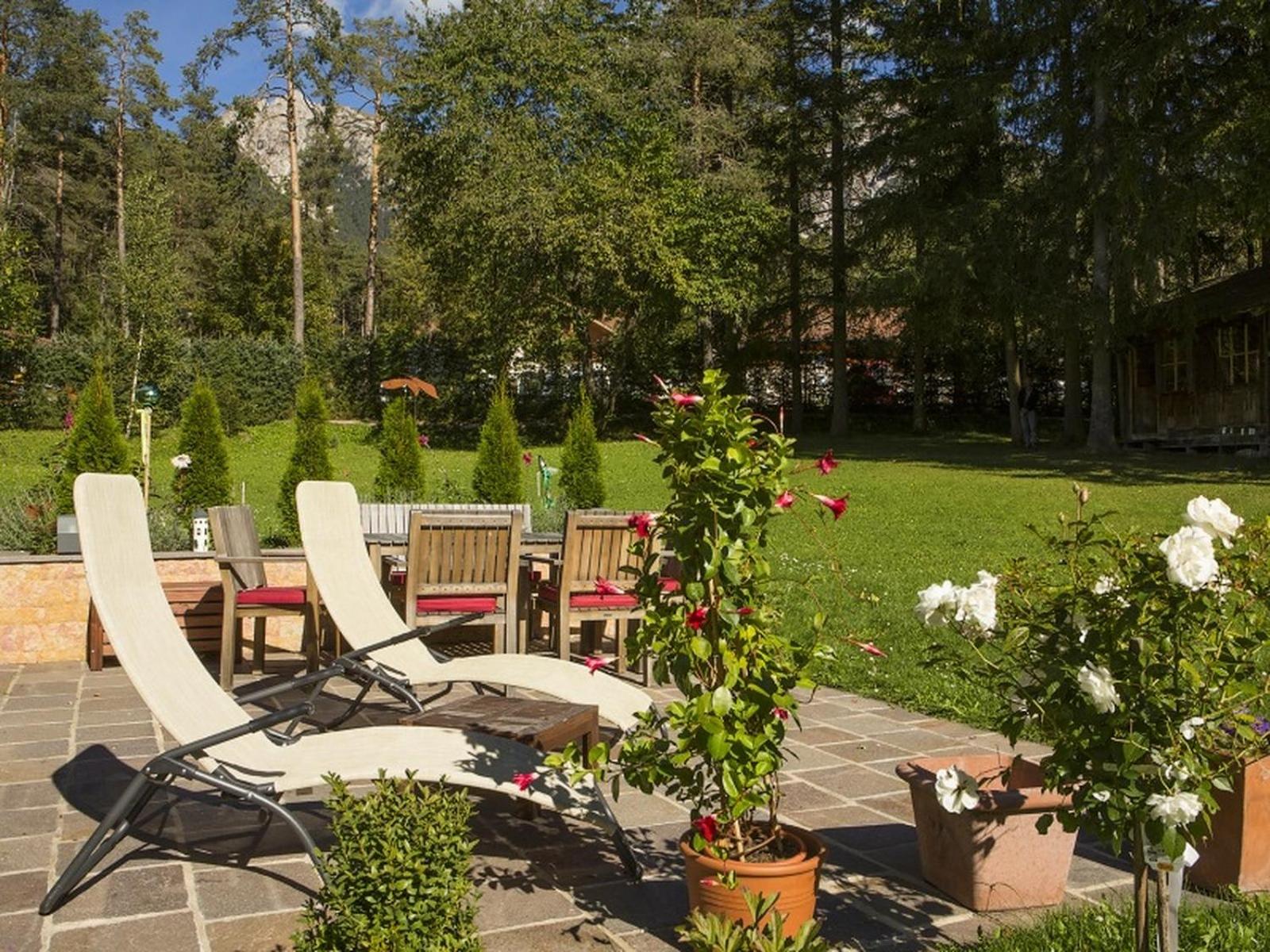 Superior One-Bedroom Apartment with Balcony - Photo 21