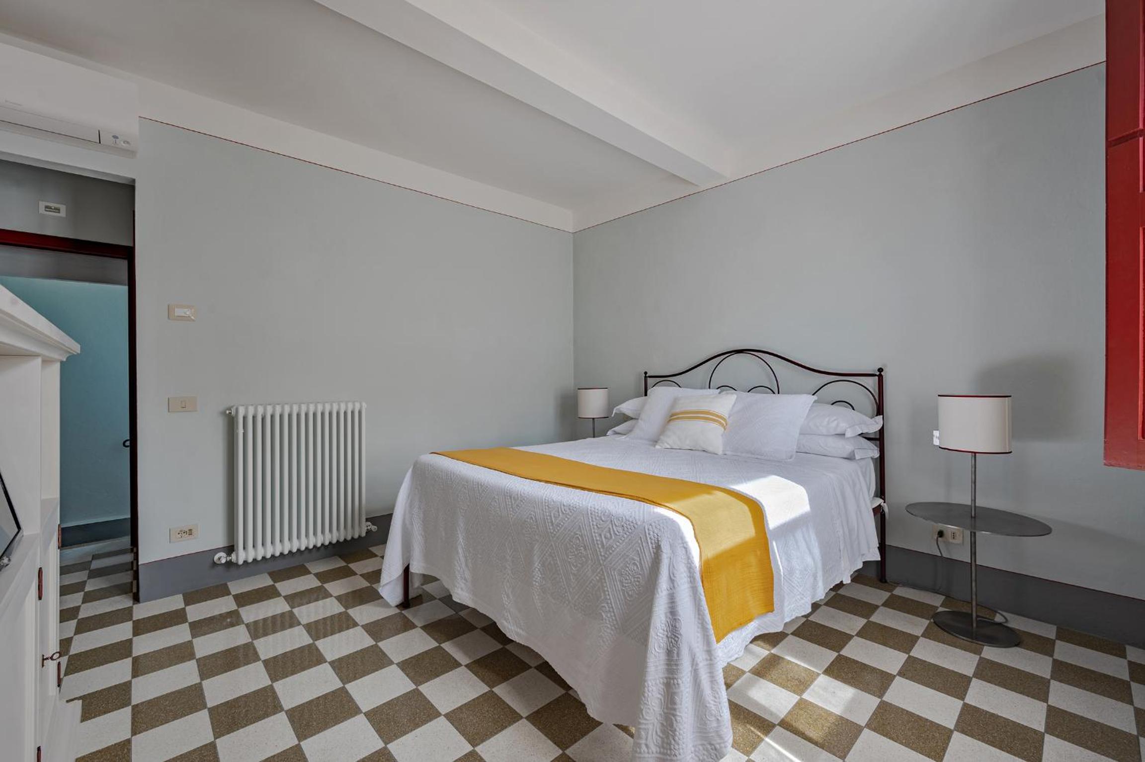 Standard Double Room - Photo 1