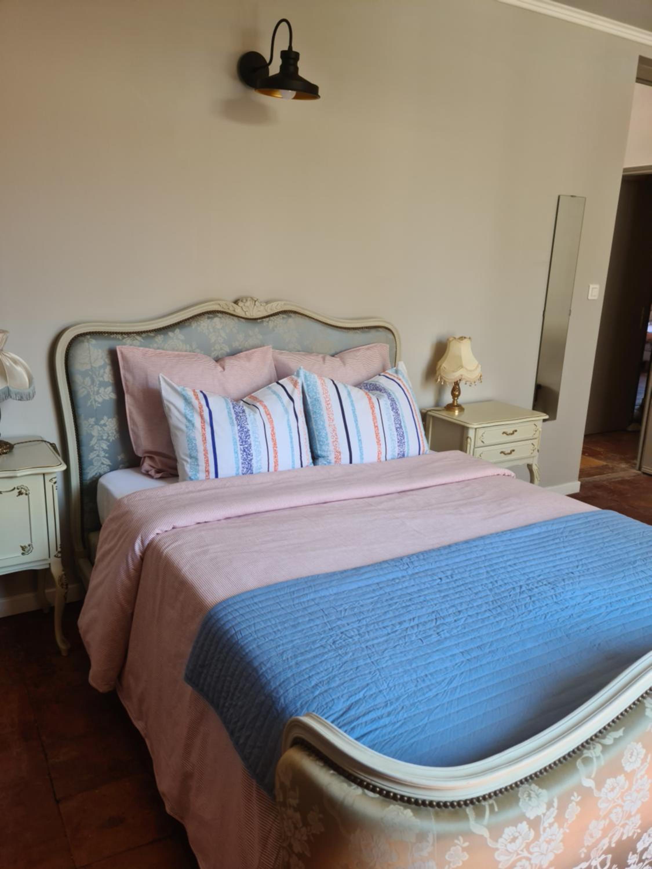 Studio Apartment - Photo 9