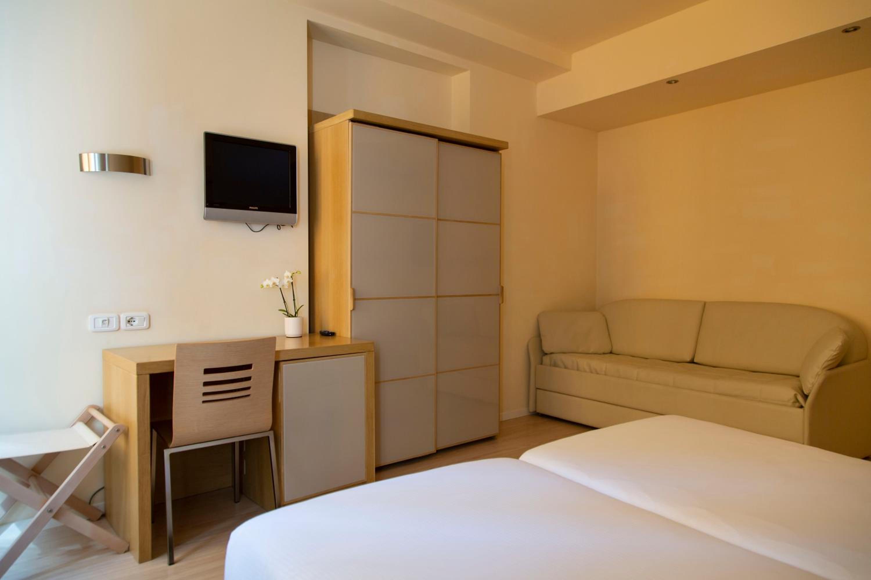 Junior Suite - Photo 6