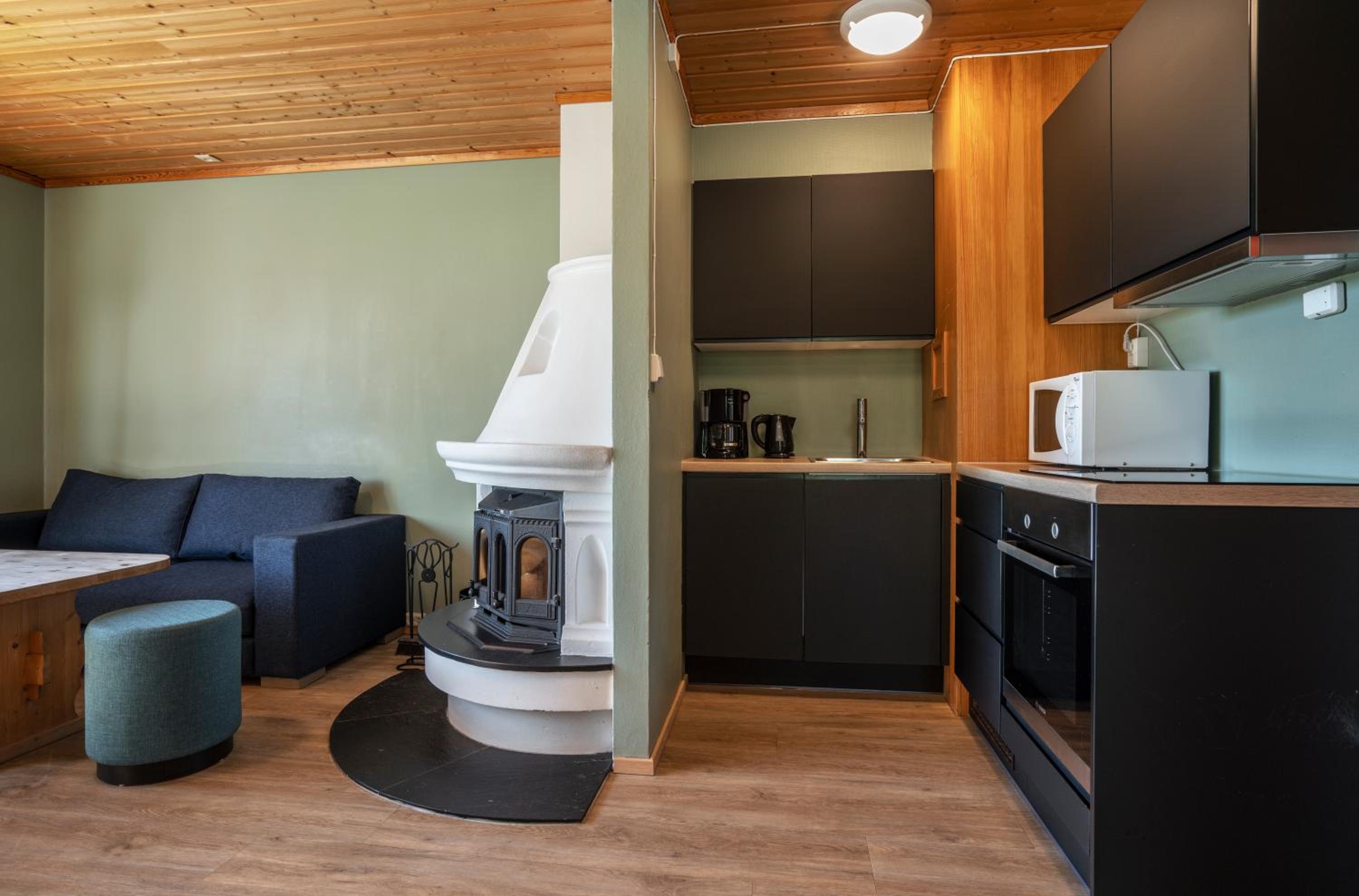 Apartment - Photo 2