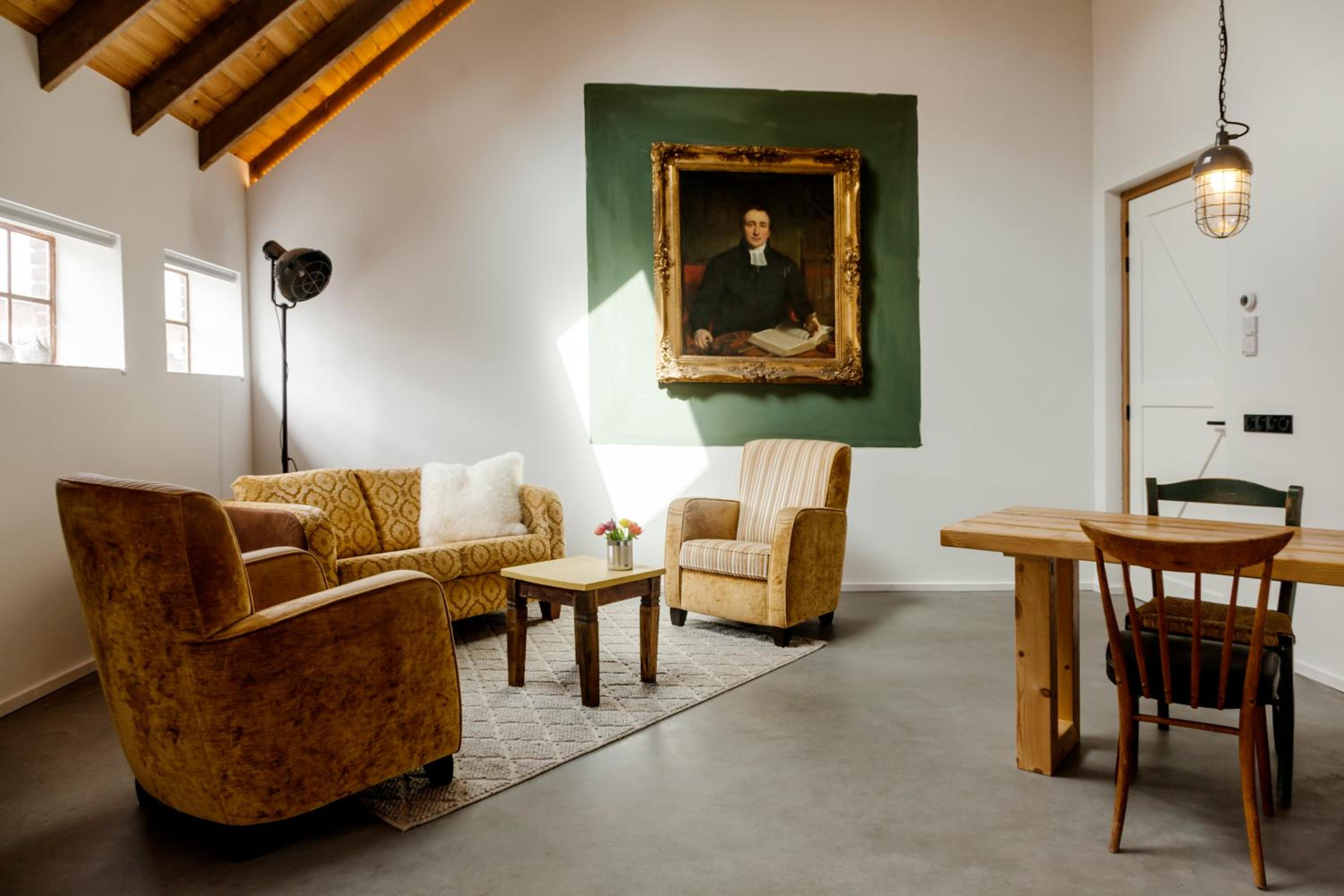 Deluxe King Room photo 2