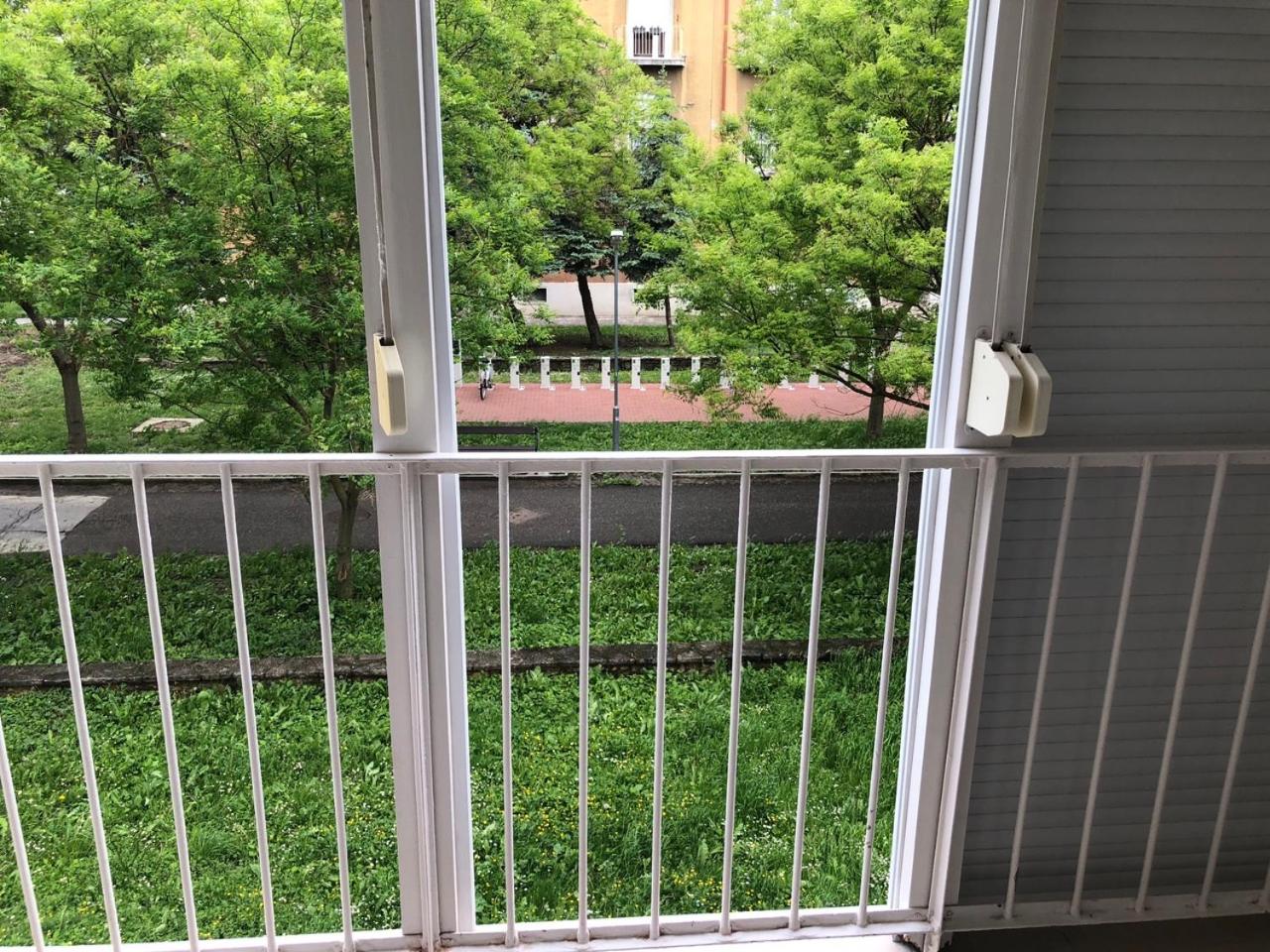 Two-Bedroom Apartment - Photo 7