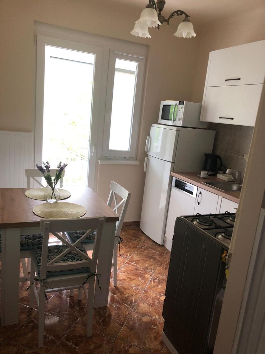 Two-Bedroom Apartment - Photo 19