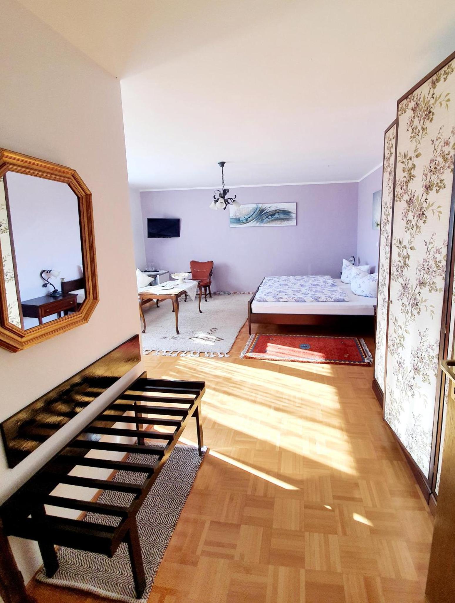Double or Twin Room with Mountain View photo 1