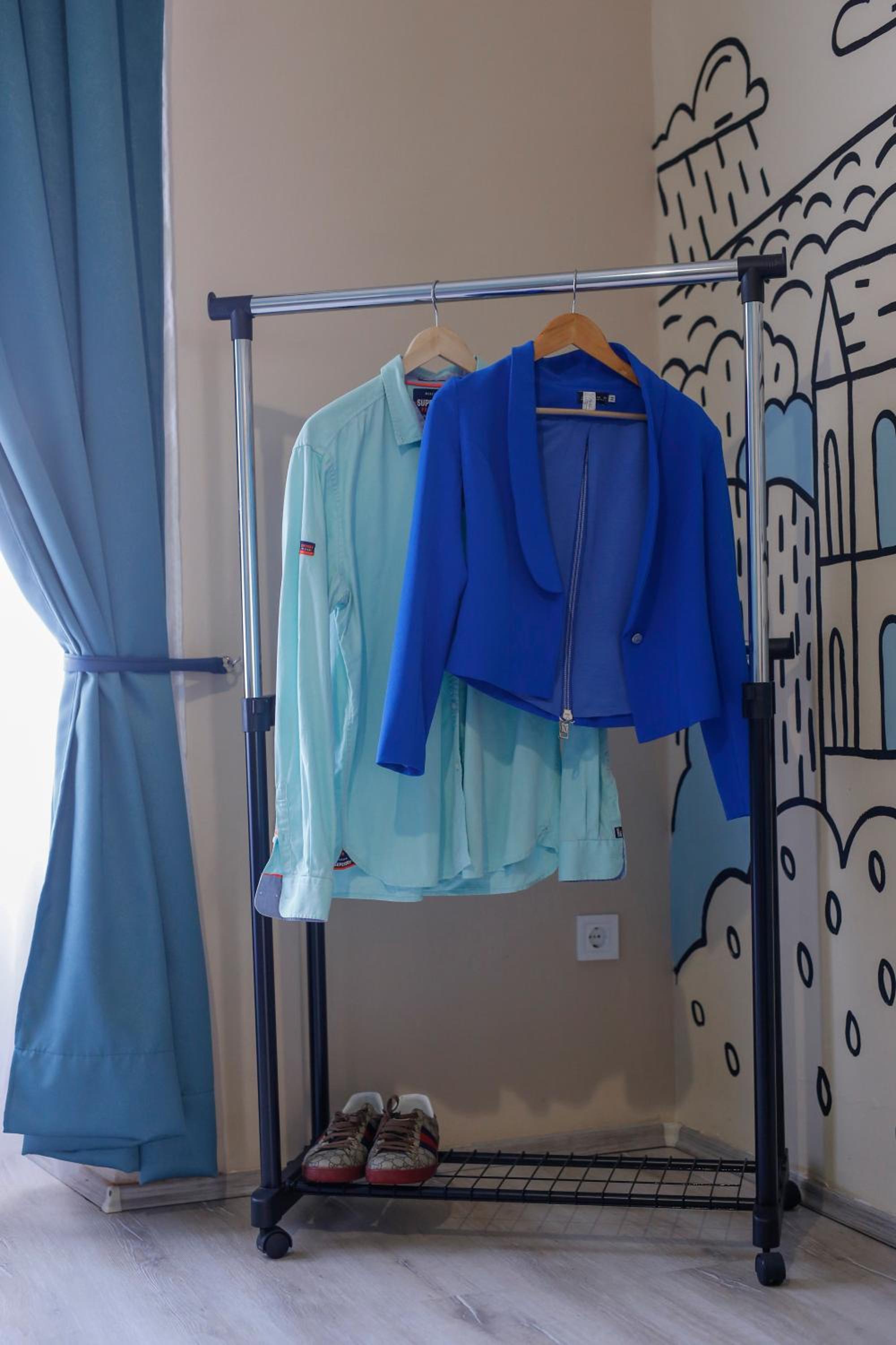 Studio Apartment - Photo 2