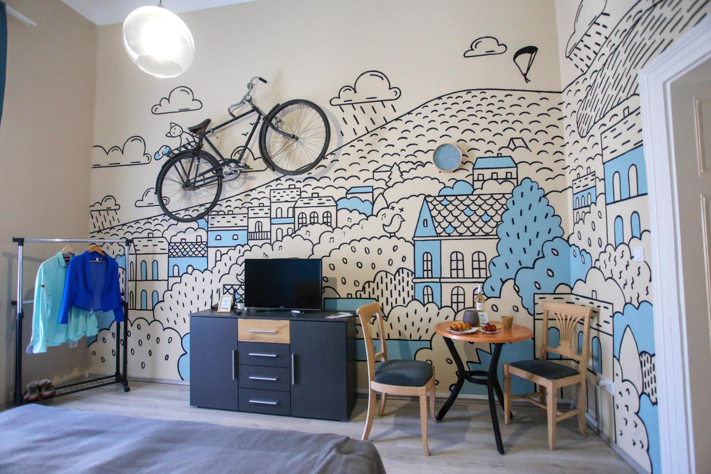 Studio Apartment - Photo 8