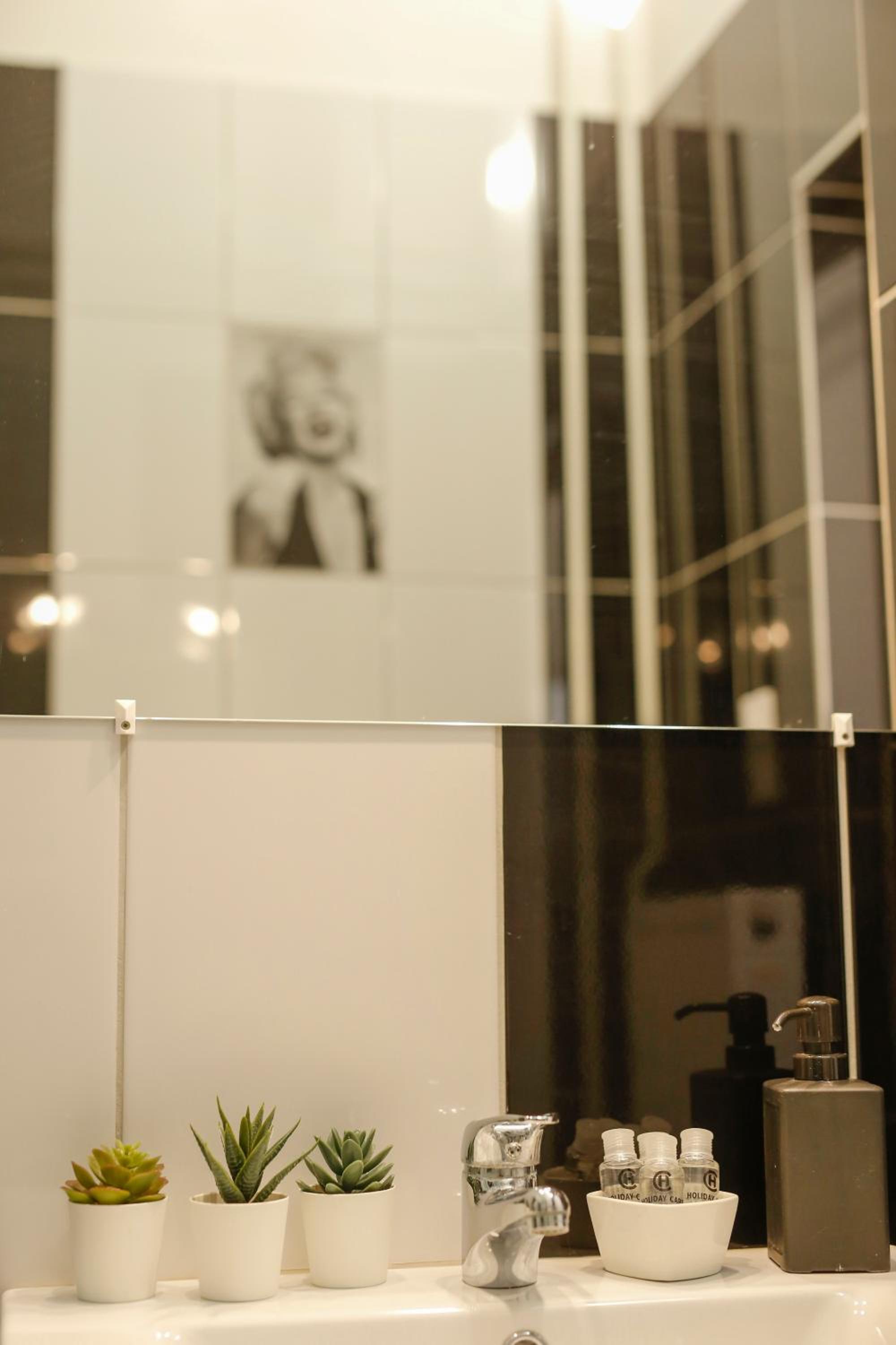 Duplex Apartment - Photo 2