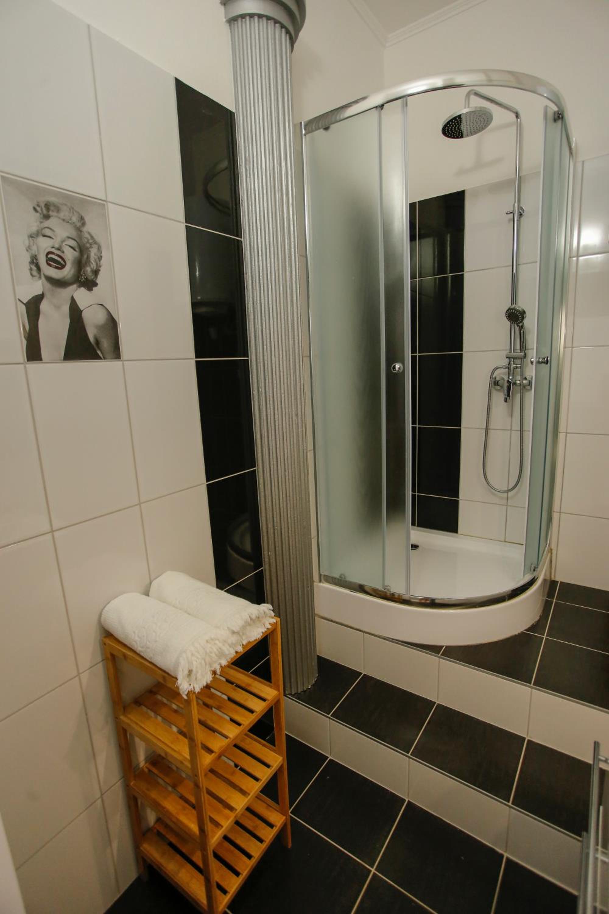 Duplex Apartment - Photo 11