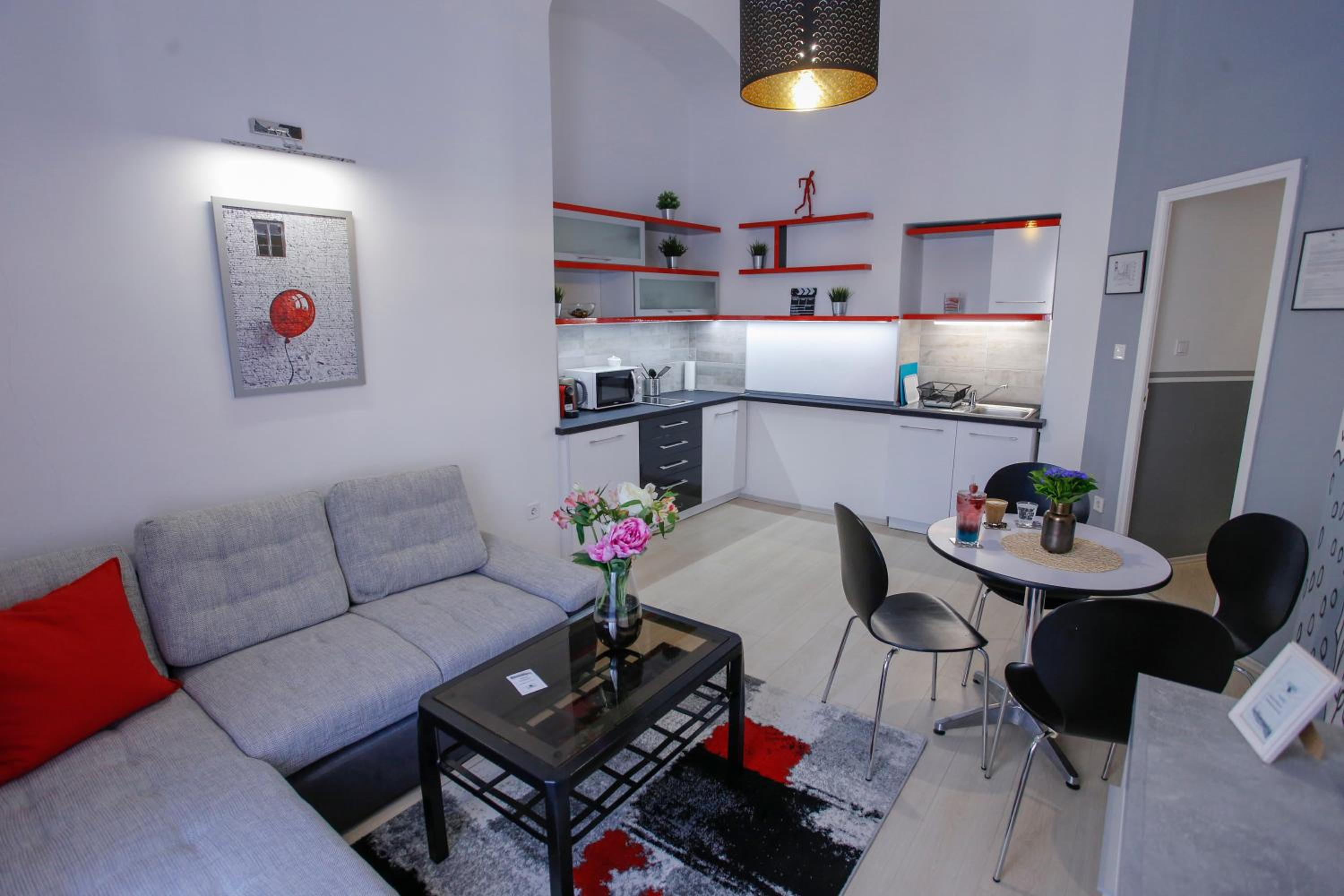 Duplex Apartment - Photo 10