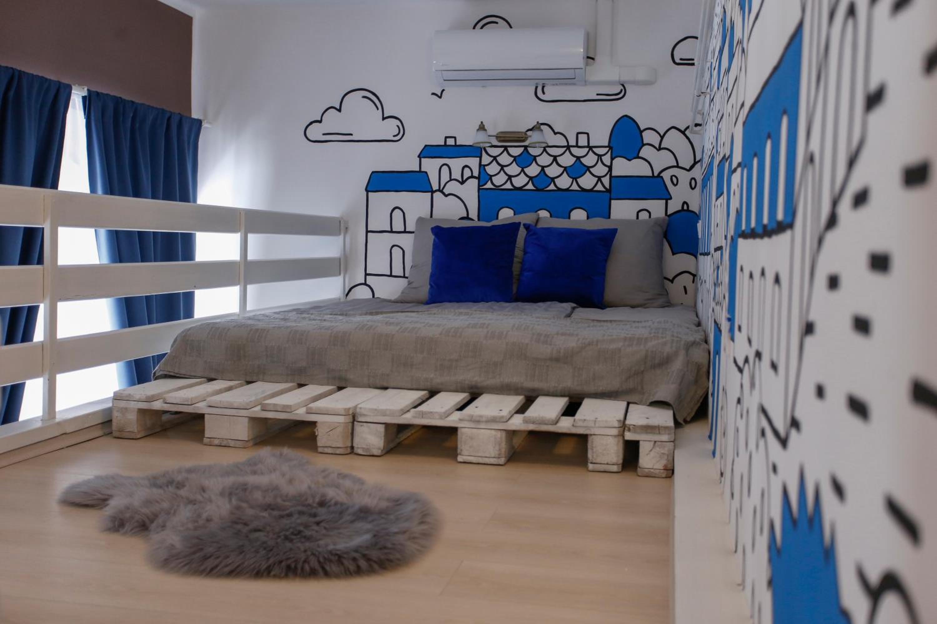 Apartment - Split Level - Photo 7
