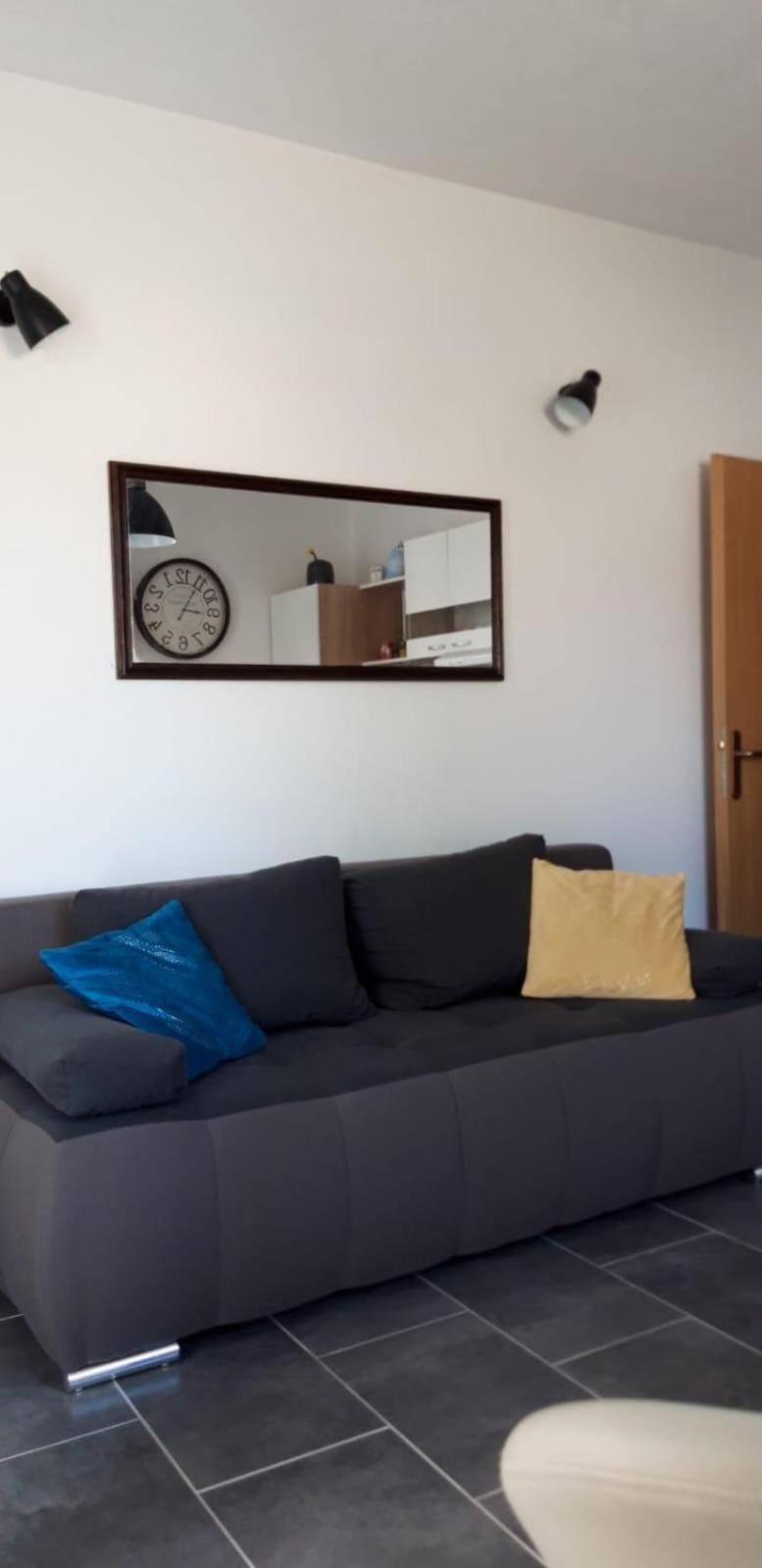 One-Bedroom Apartment with Balcony photo 1