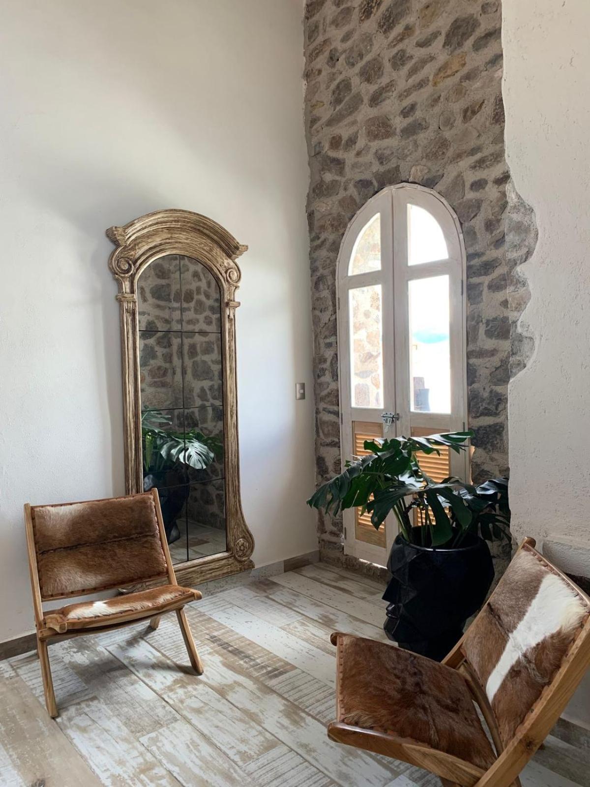 Family Room with Terrace - Photo 10