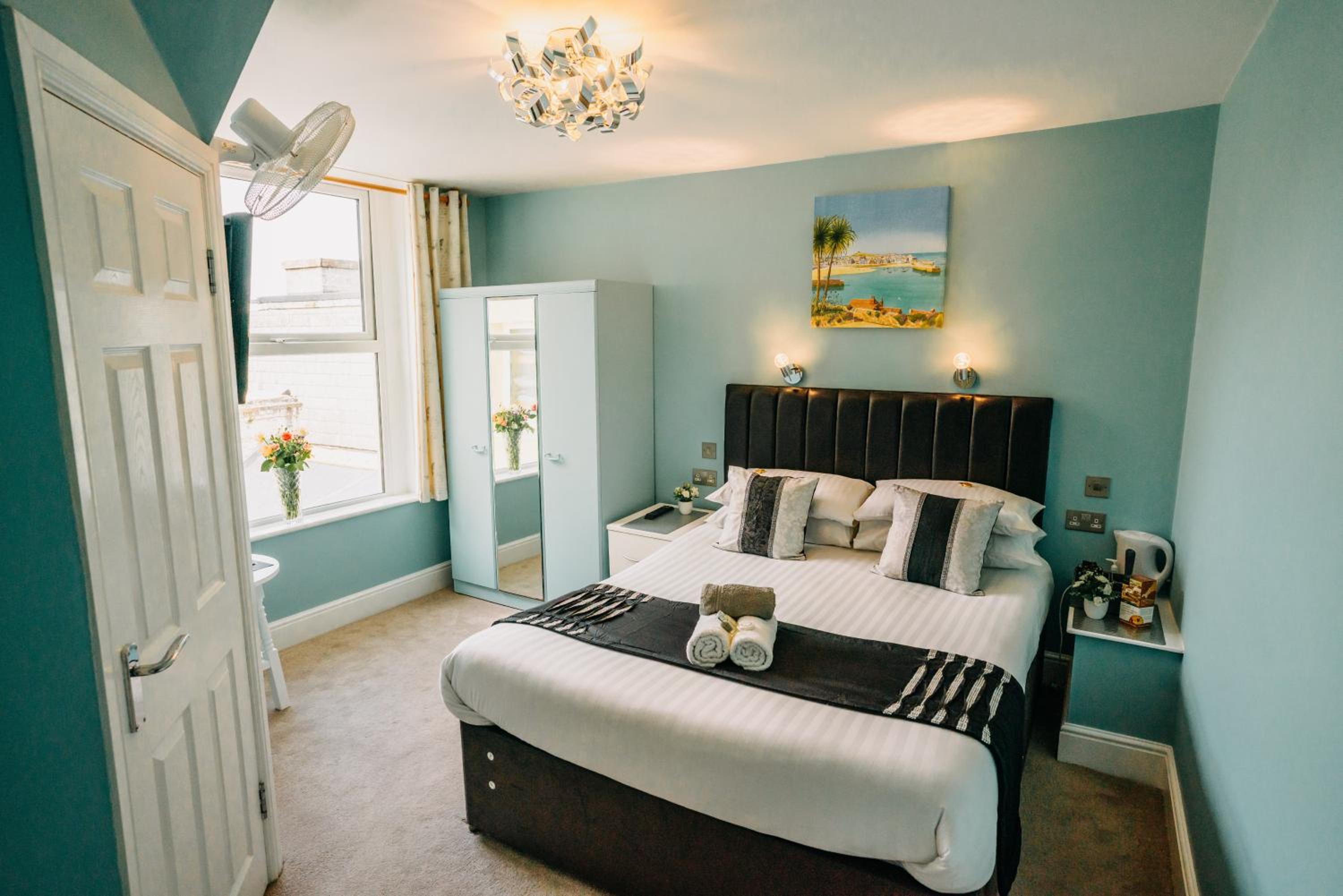 Standard Double Room - Photo 1