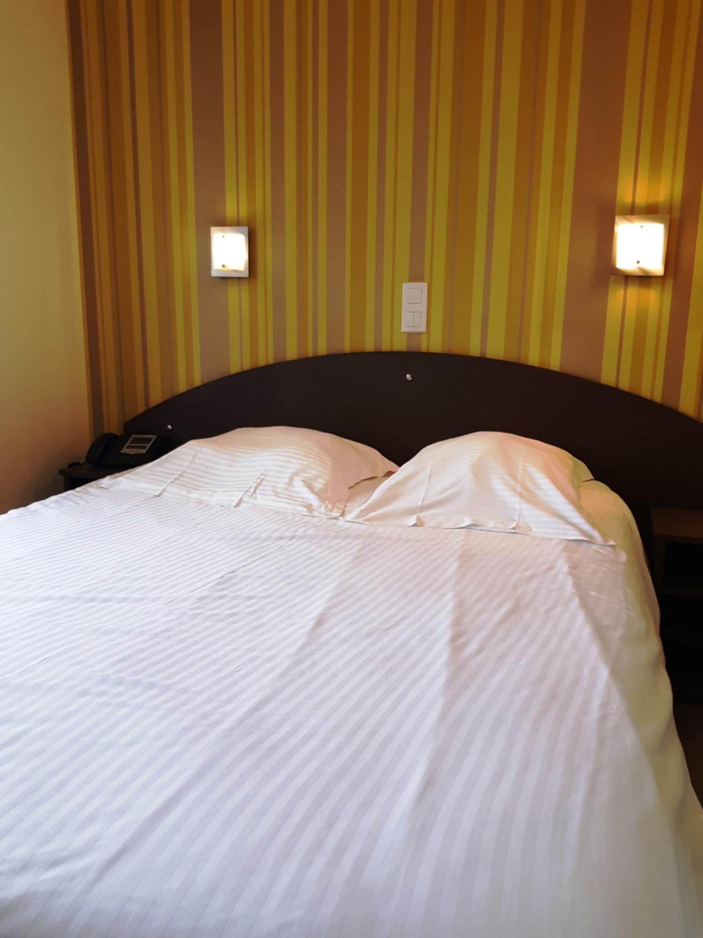 Double Room - Photo 5