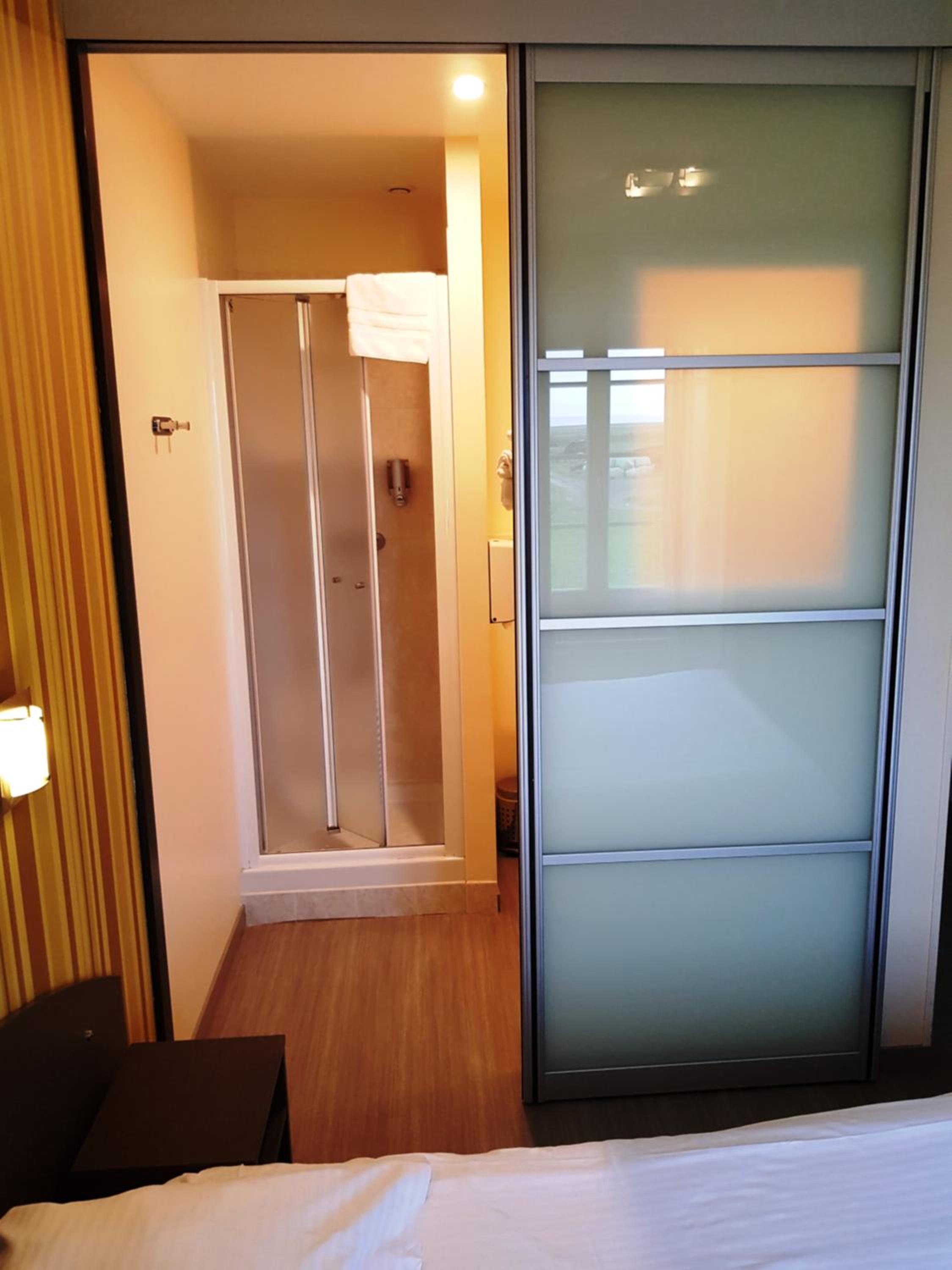 Double Room - Photo 2