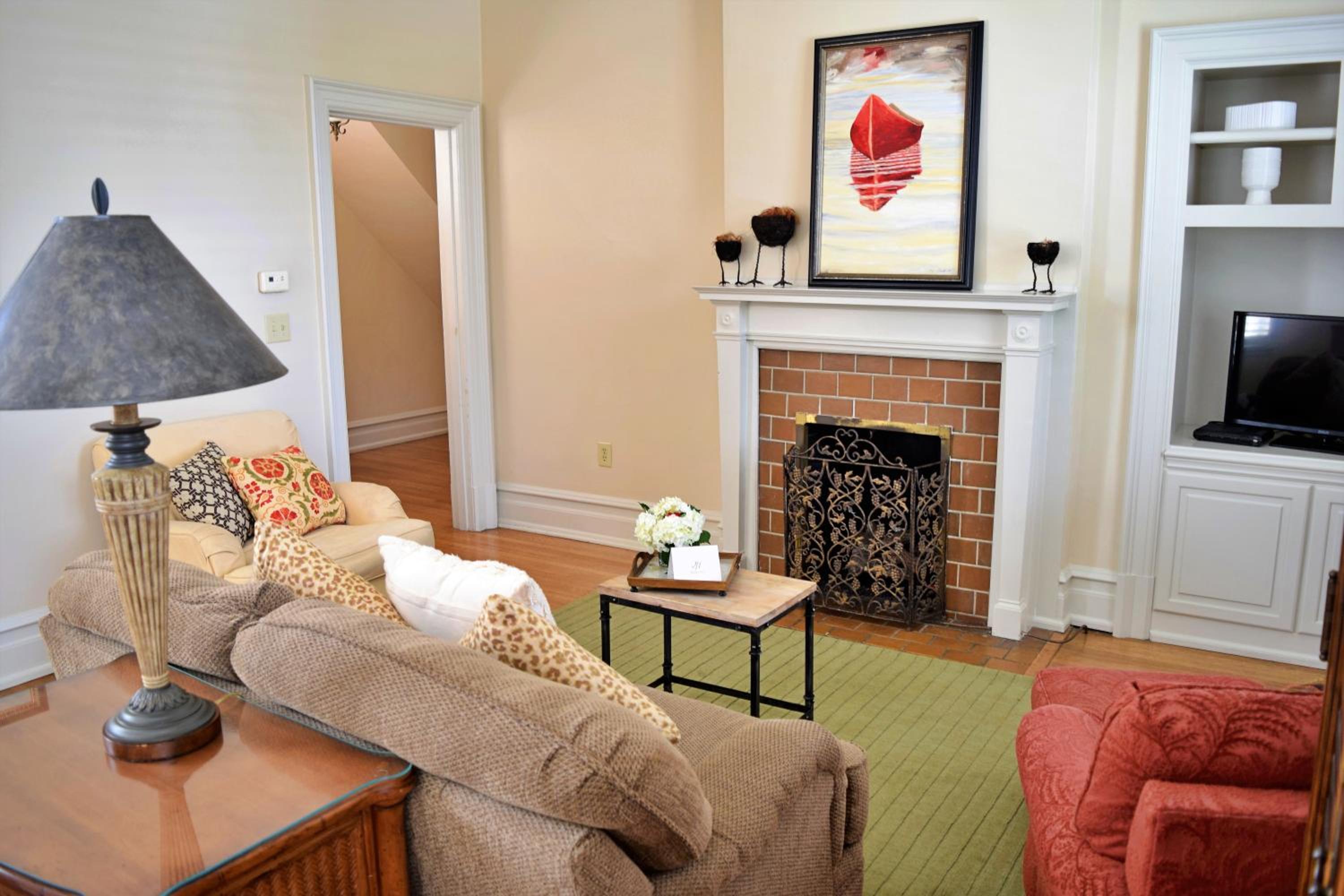 2 Queen Beds, Two-Bedroom, Suite, Non-Smoking - Photo 3