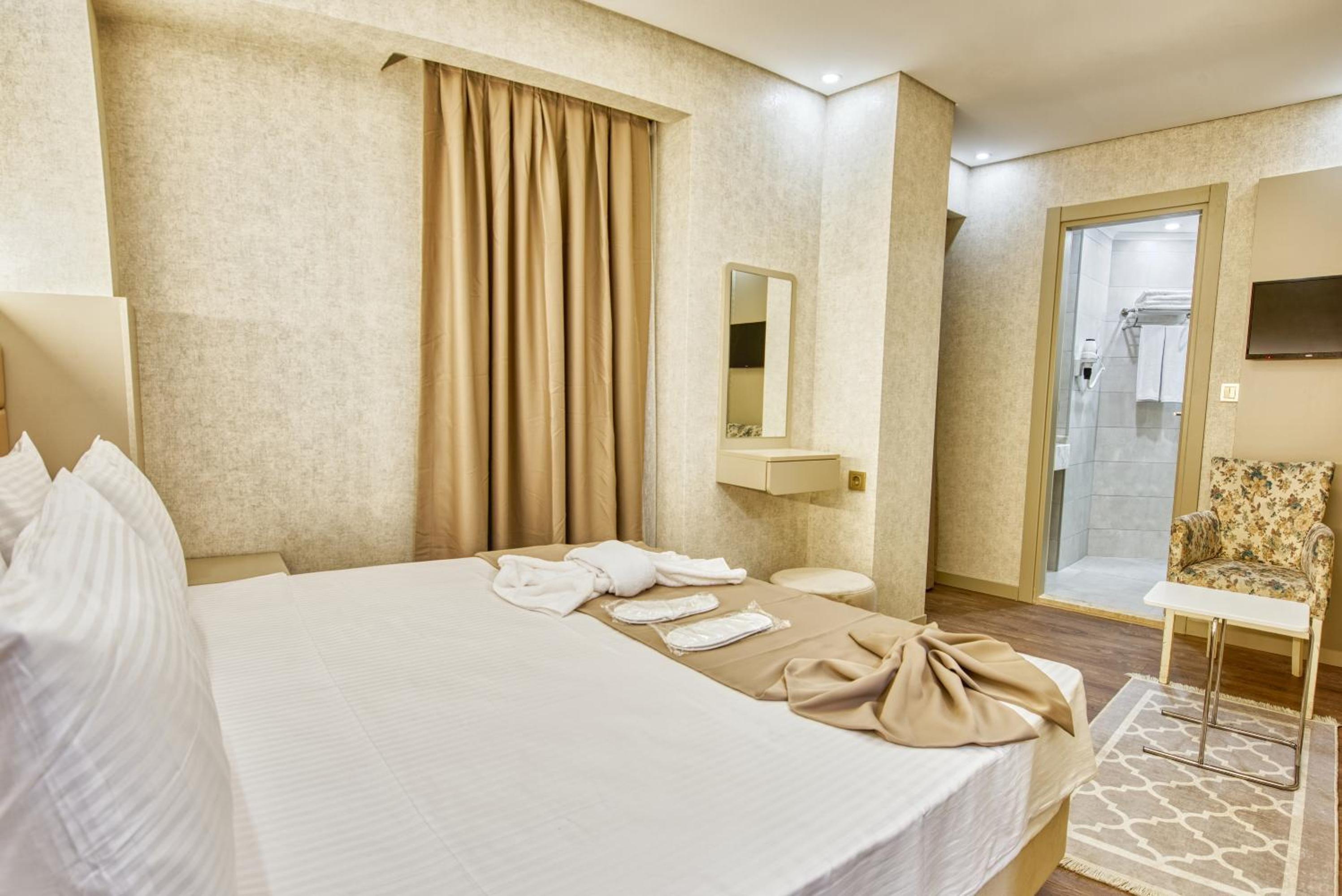 Superior Double Room photo 2