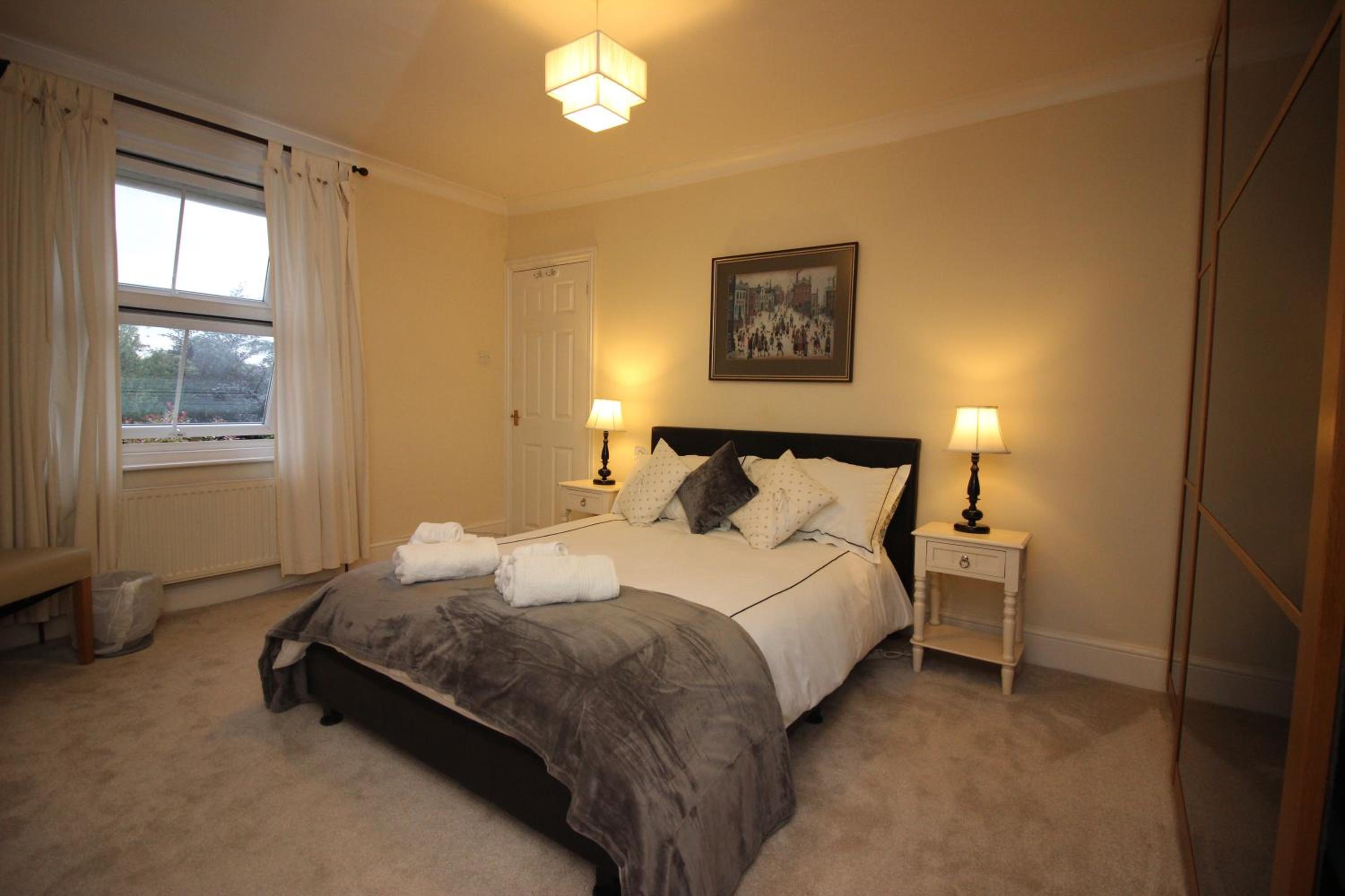 Triple Room with Private Bathroom - Photo 2