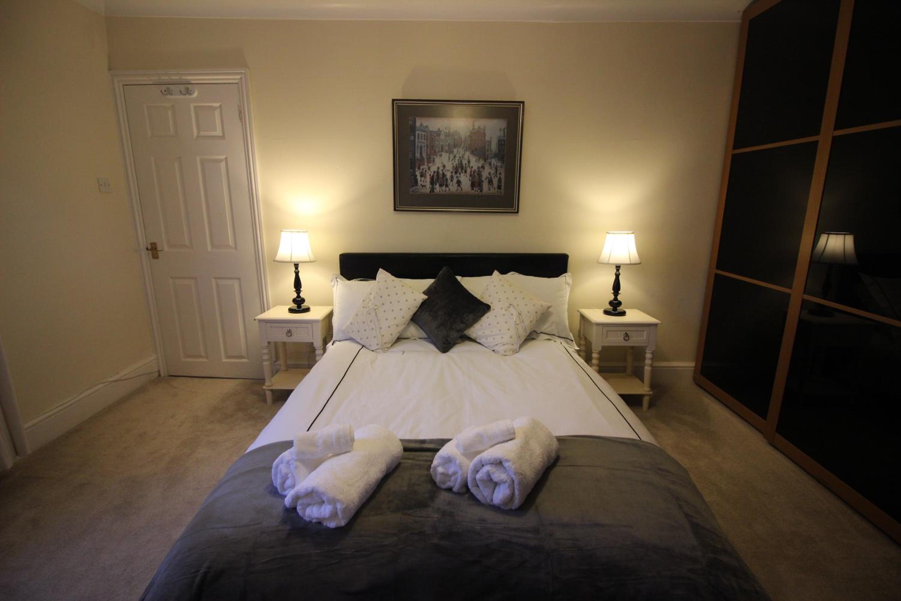 Triple Room with Private Bathroom - Photo 3