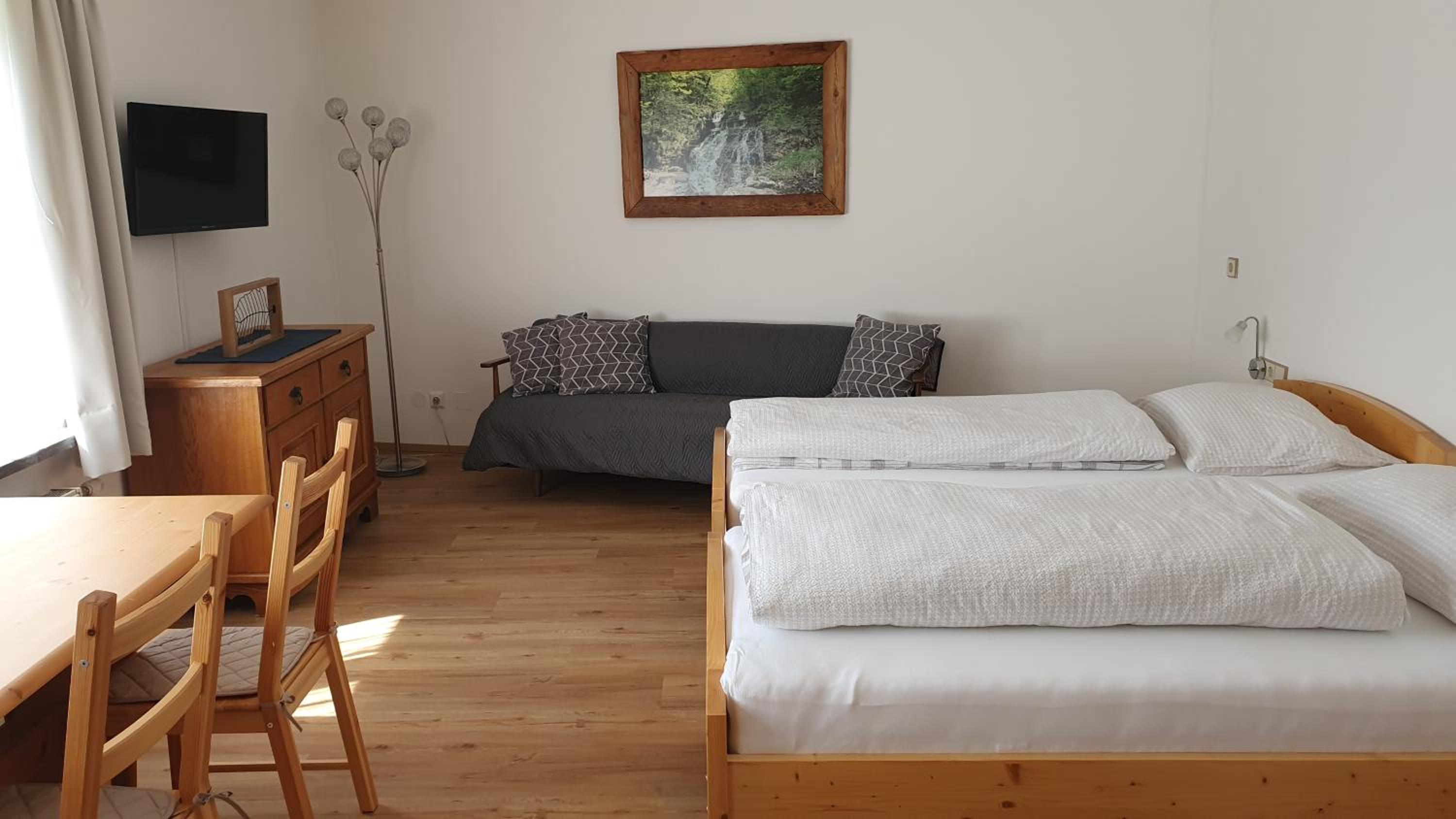 Three-Bedroom House photo 1