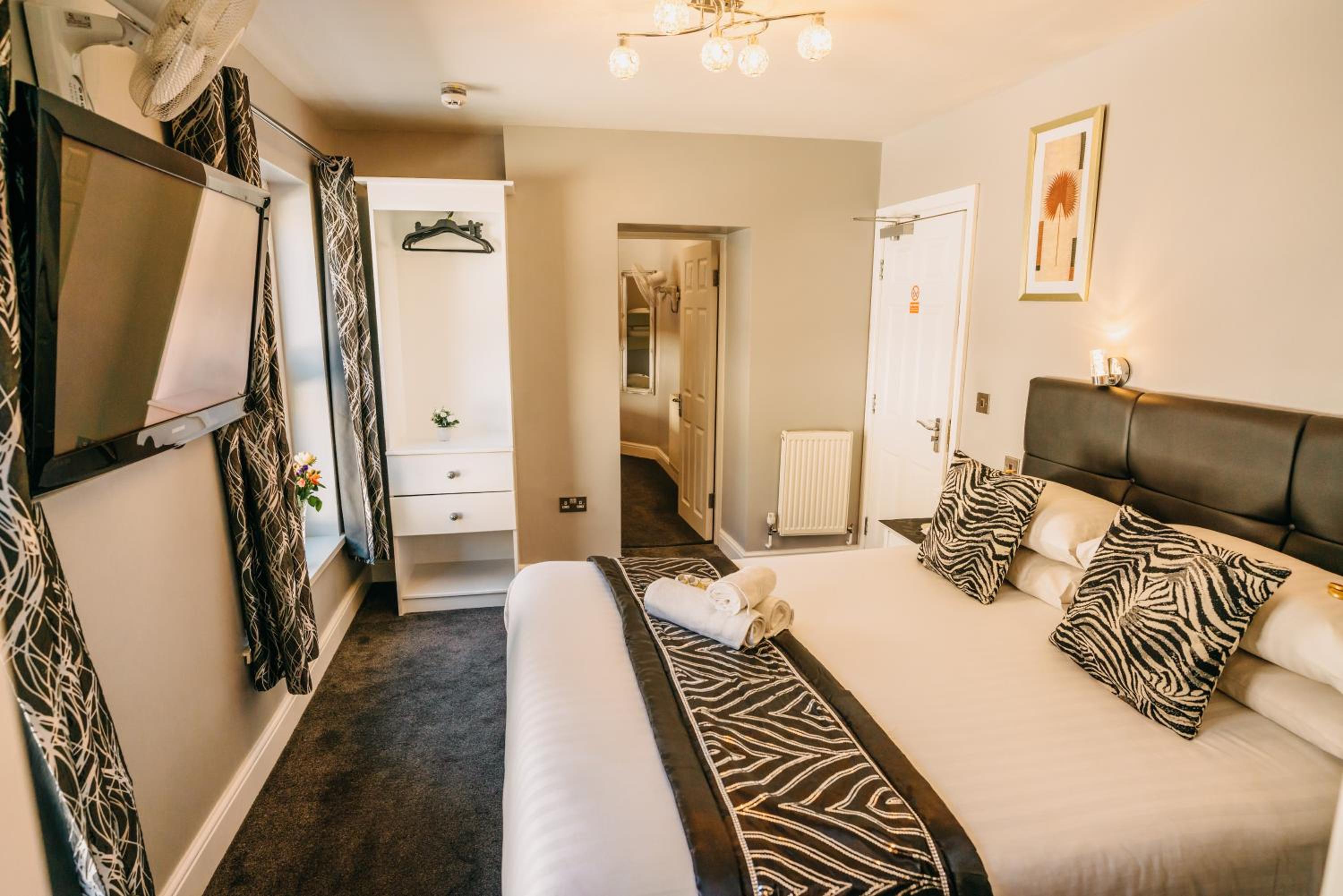 Deluxe Quadruple Room photo 2