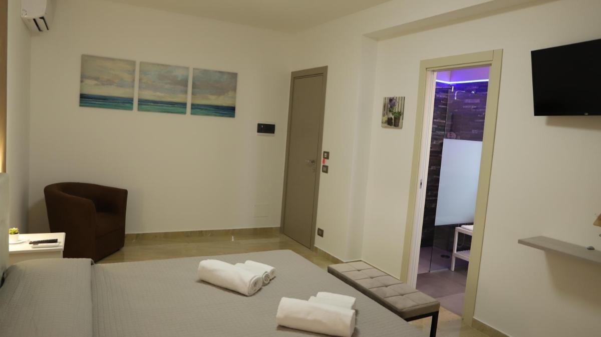 Triple Room with Balcony photo 2