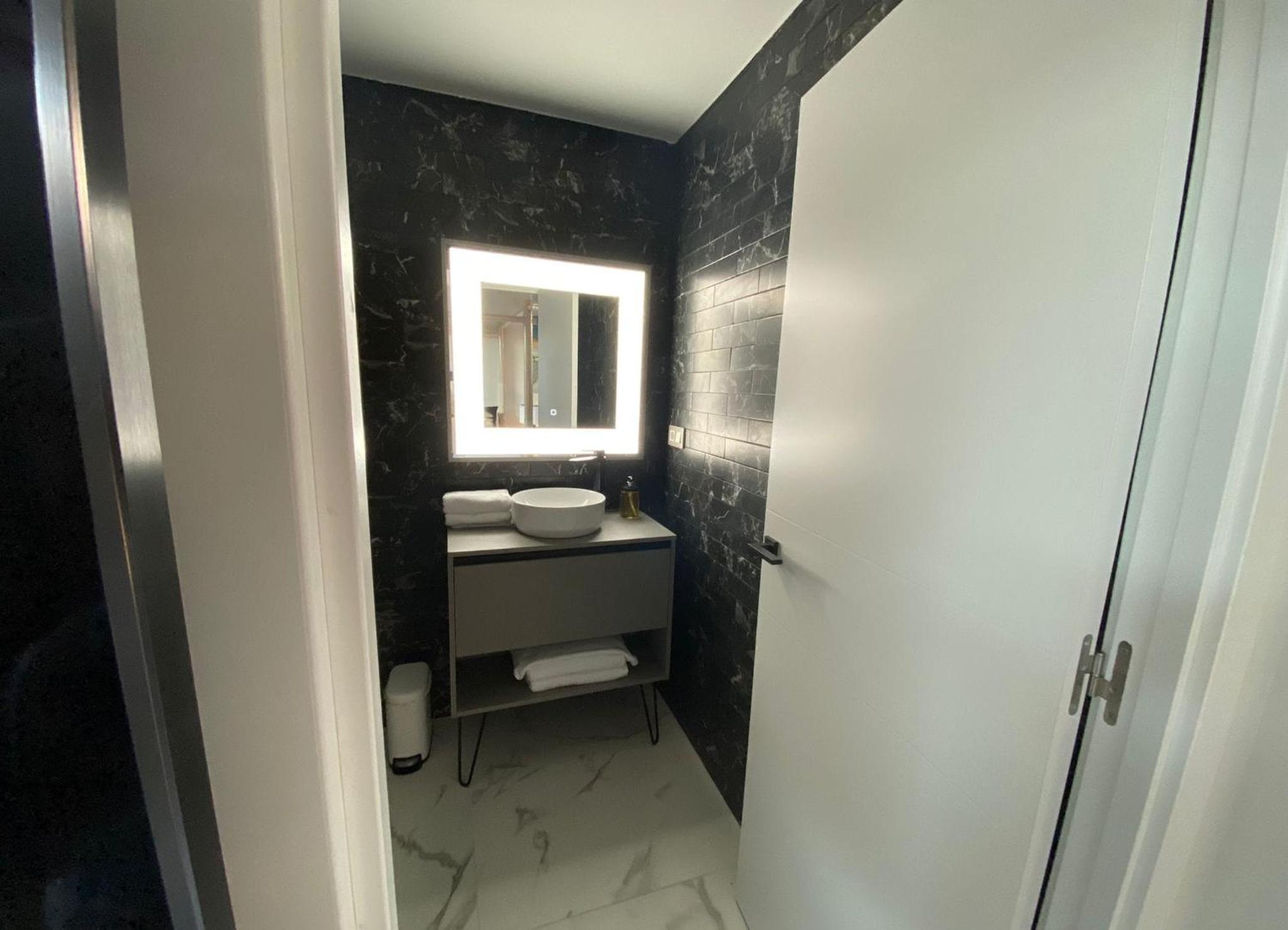 Superior Apartment photo 2