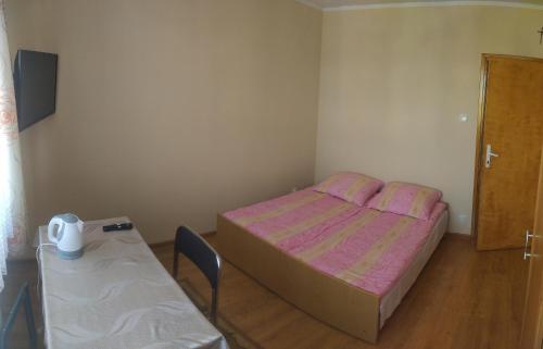 Small Double Room photo 1