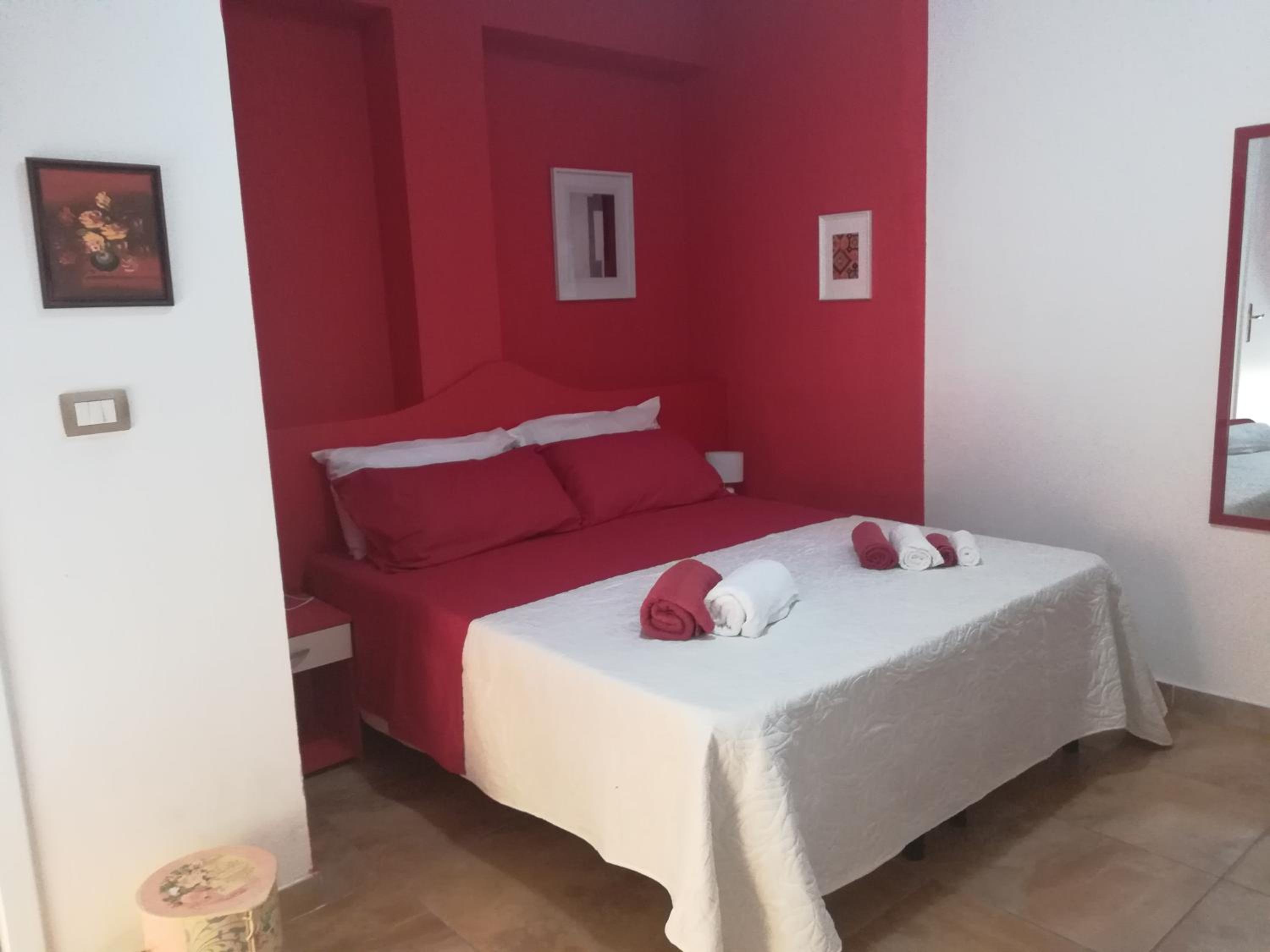 Double Room - Photo 21