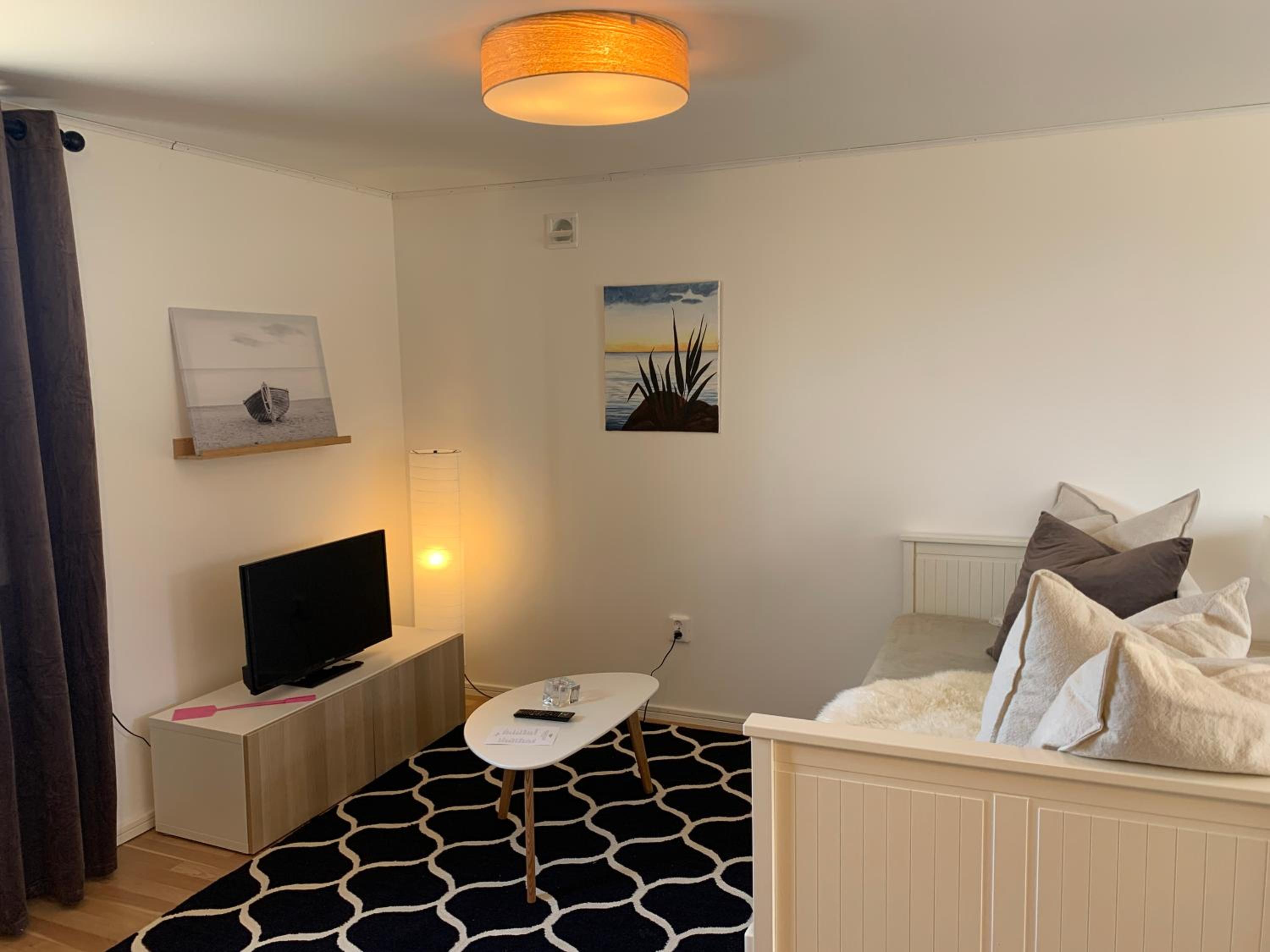 One-Bedroom House photo 3