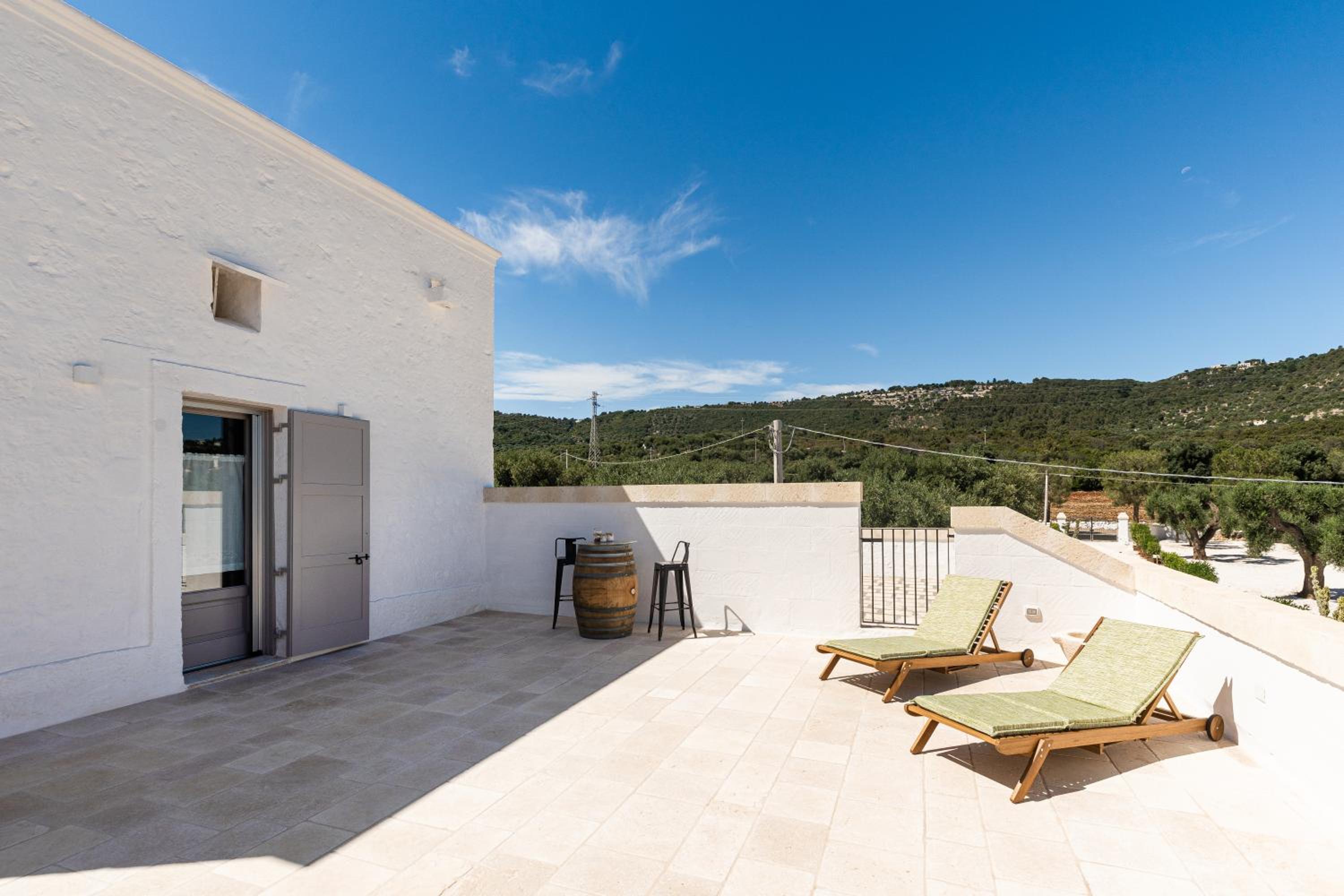 Suite with Private Pool photo 2