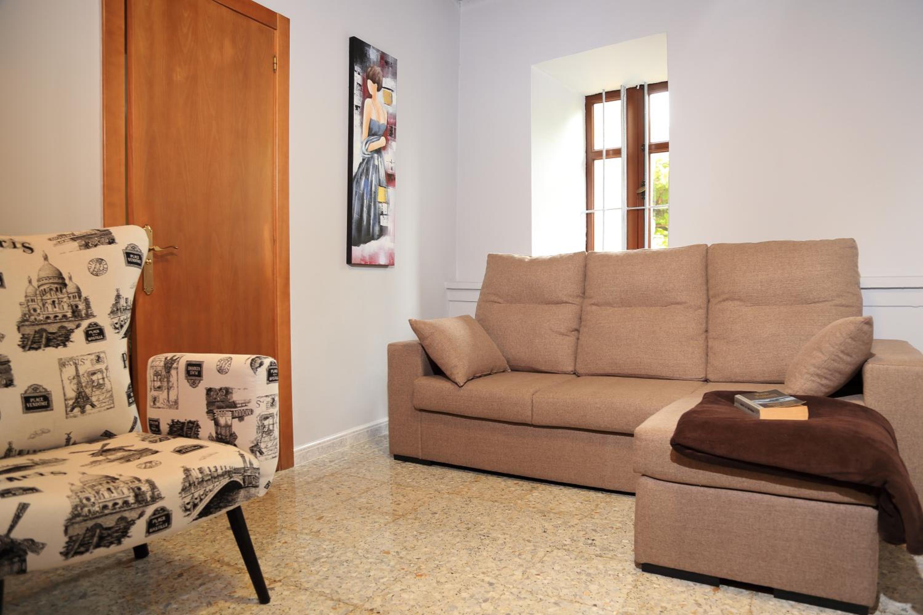 Casa de tres habitaciones