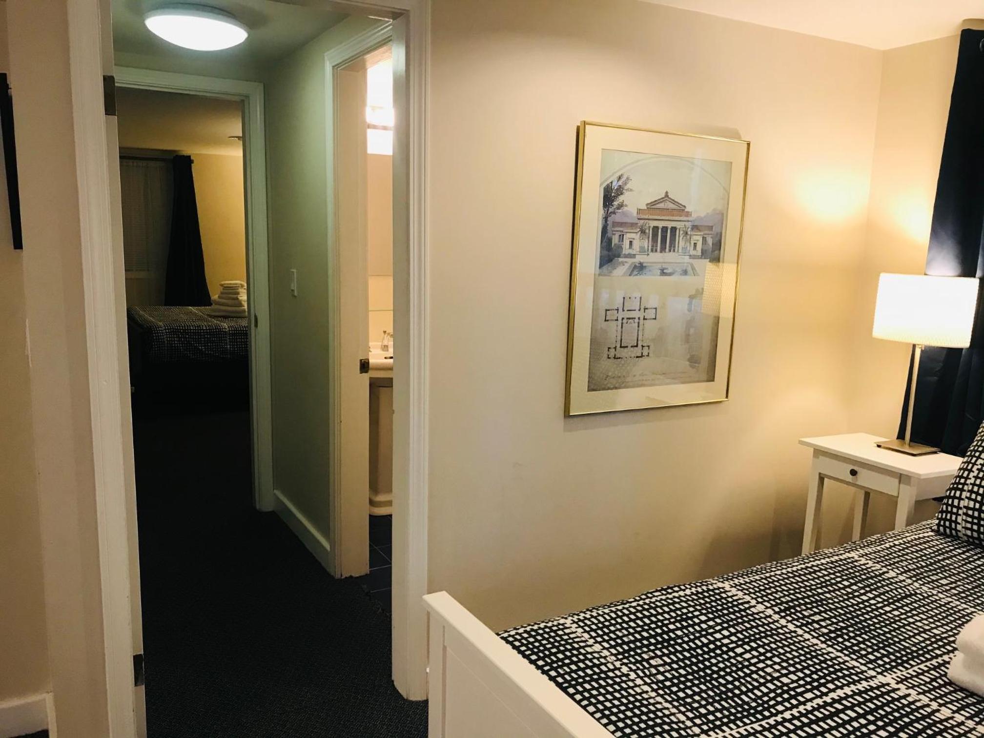 Two-Bedroom Suite (Lower Level) photo 3