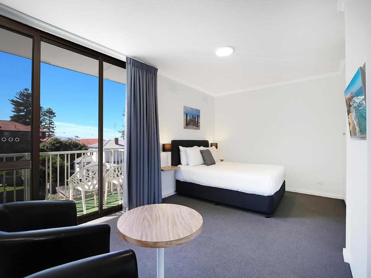 Standard Queen Room photo 1