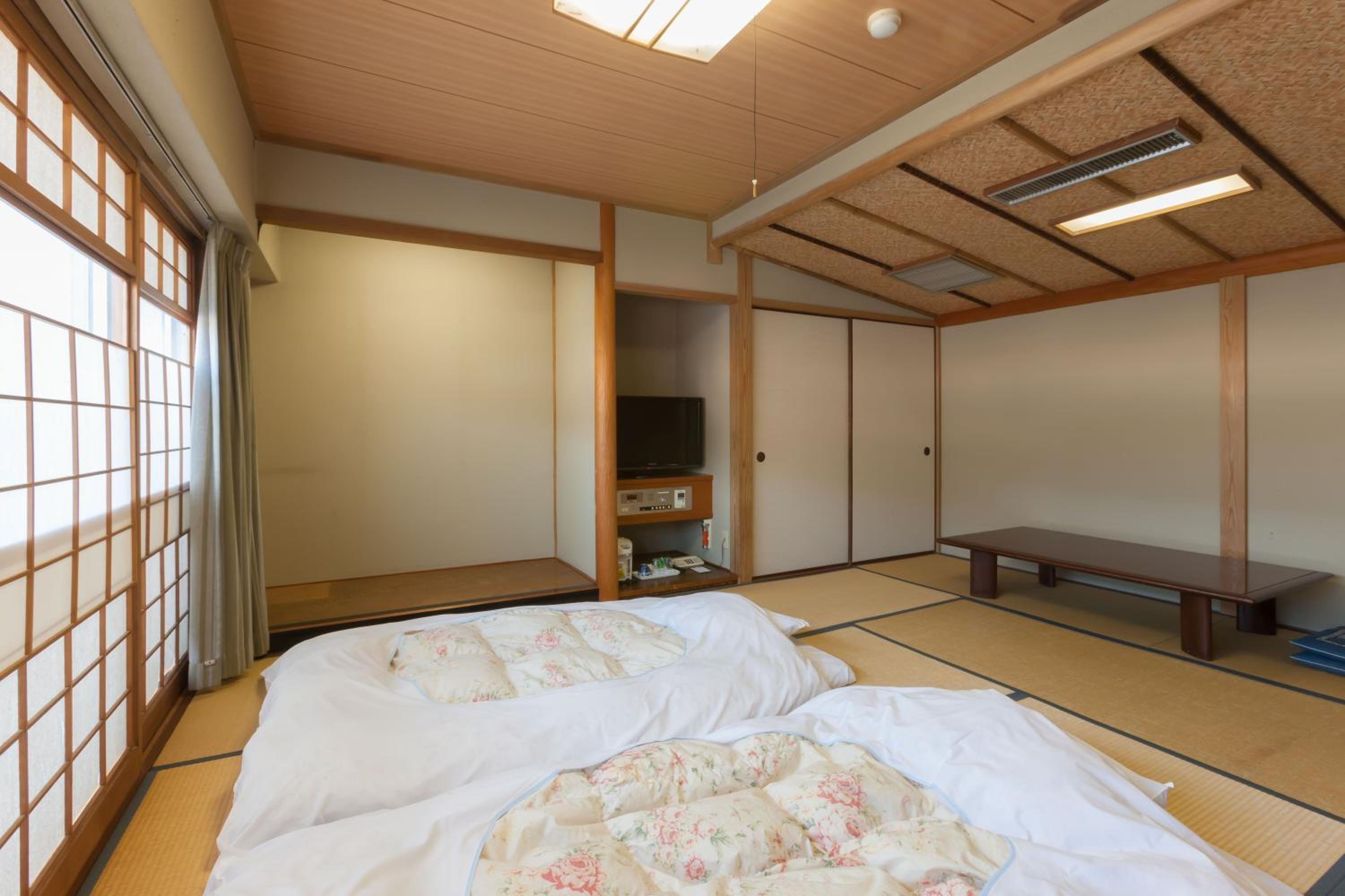 Japanese-Style Quadruple Room - Non-Smoking