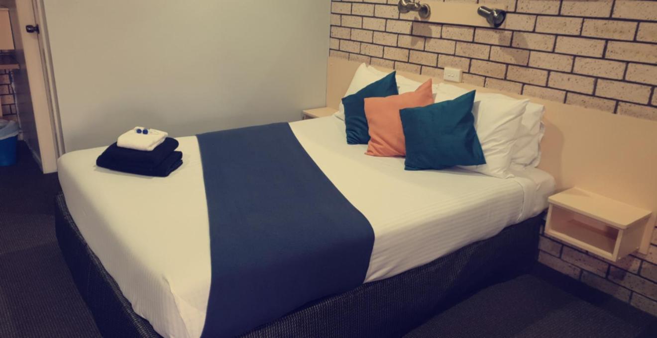 Queen Room - Photo 3