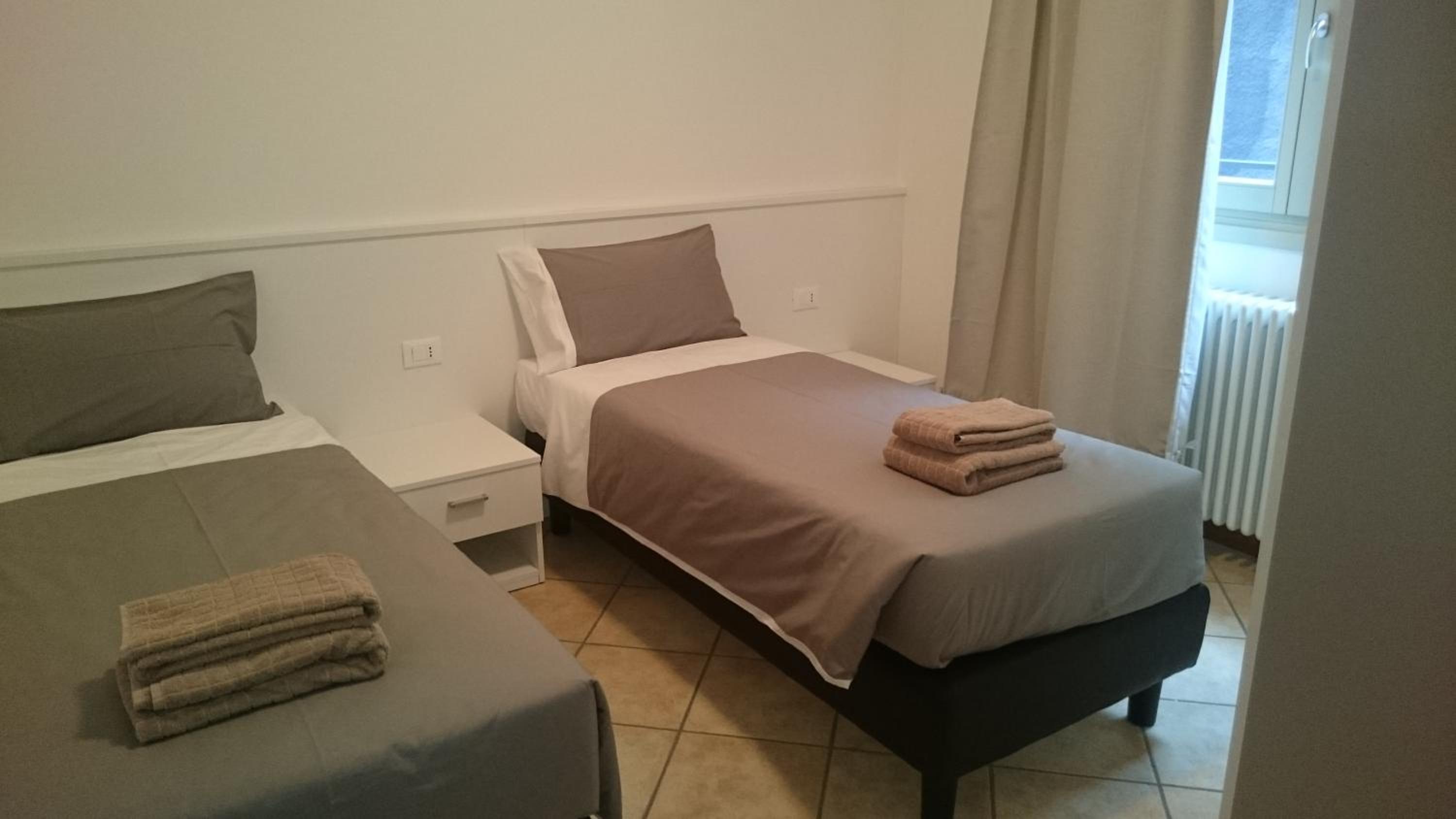 Two-Bedroom Apartment with Lake View