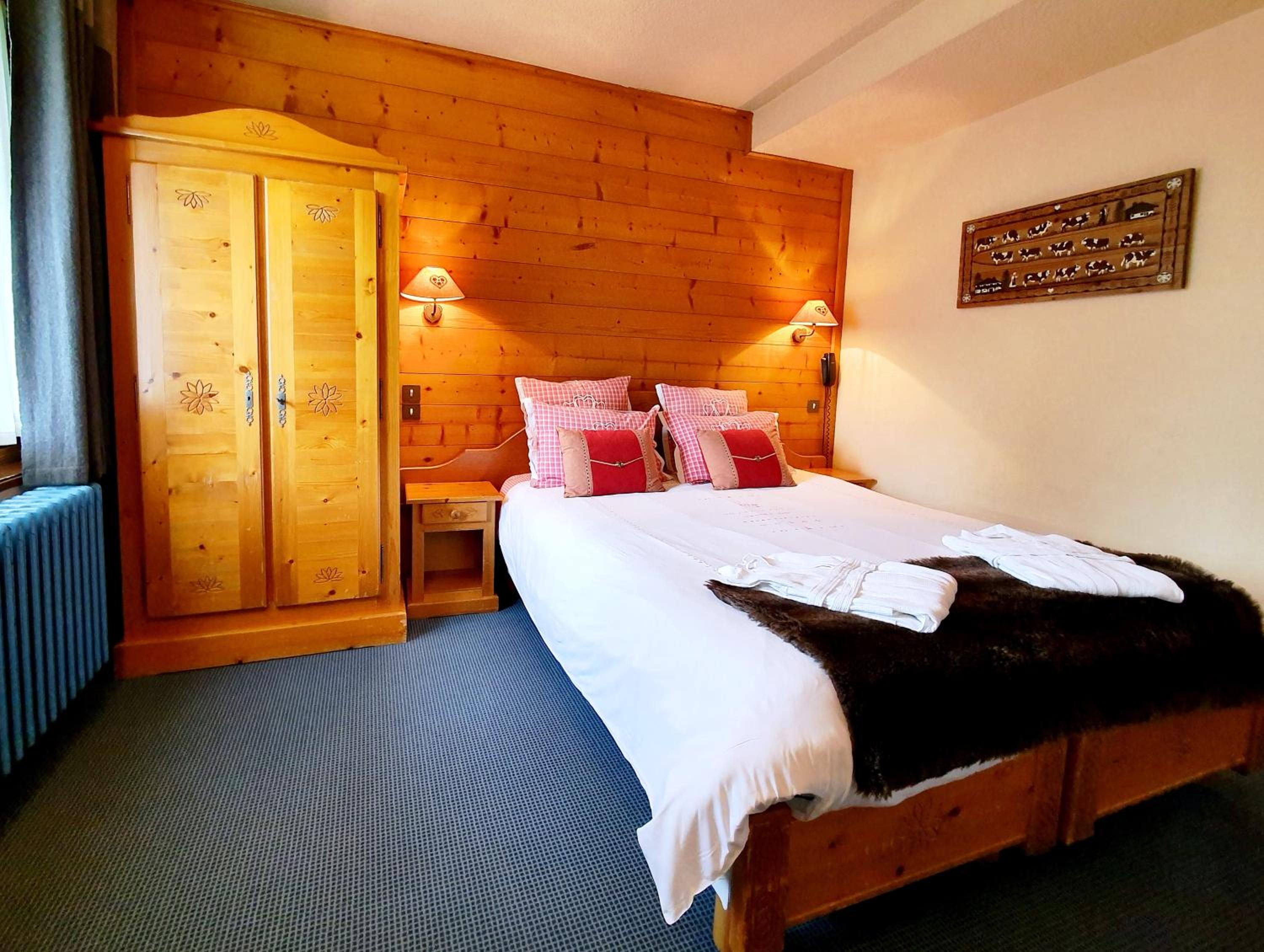 Standard Quadruple Room with village view - Photo 1