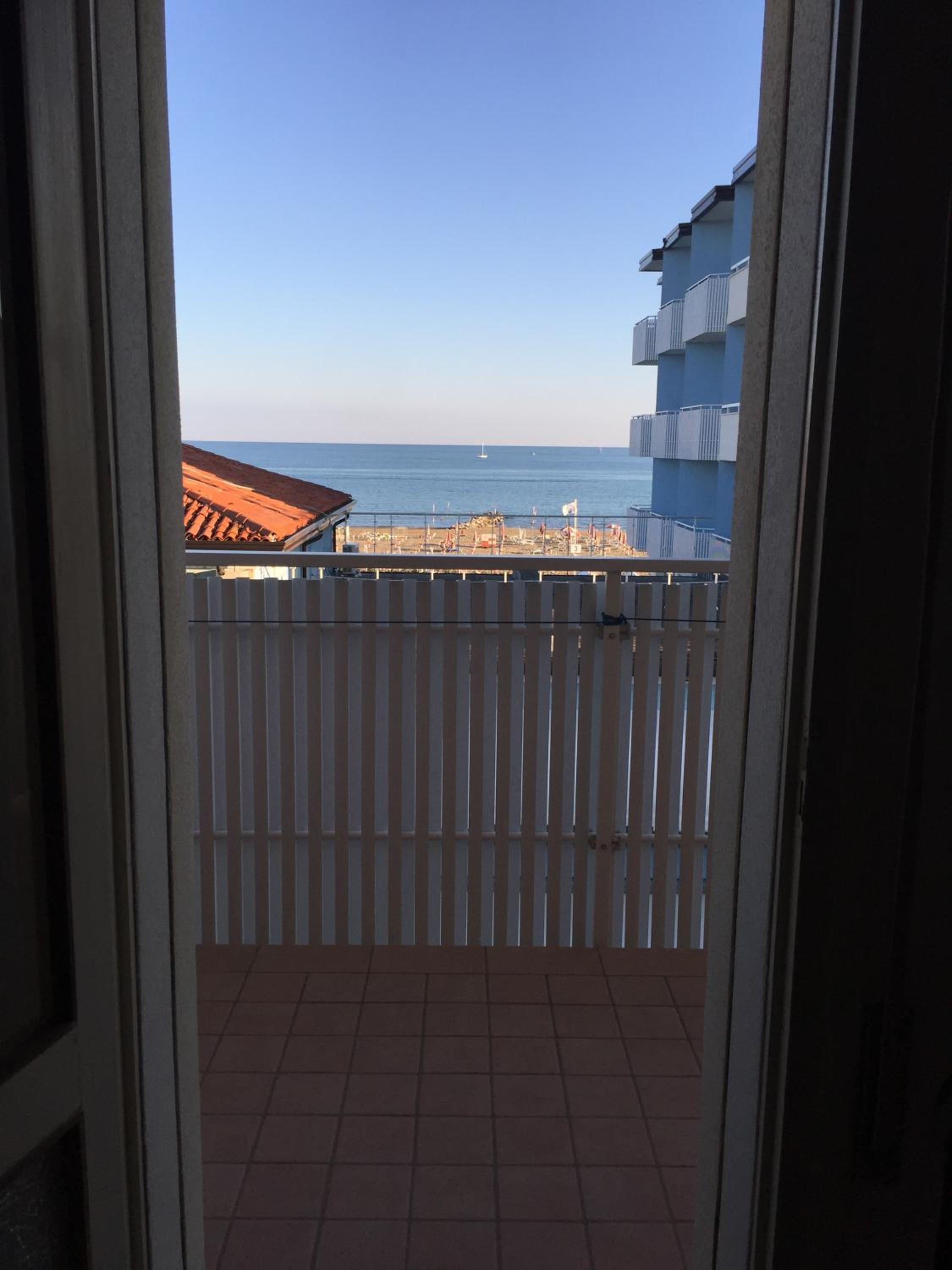 Double Room with Balcony and Sea View